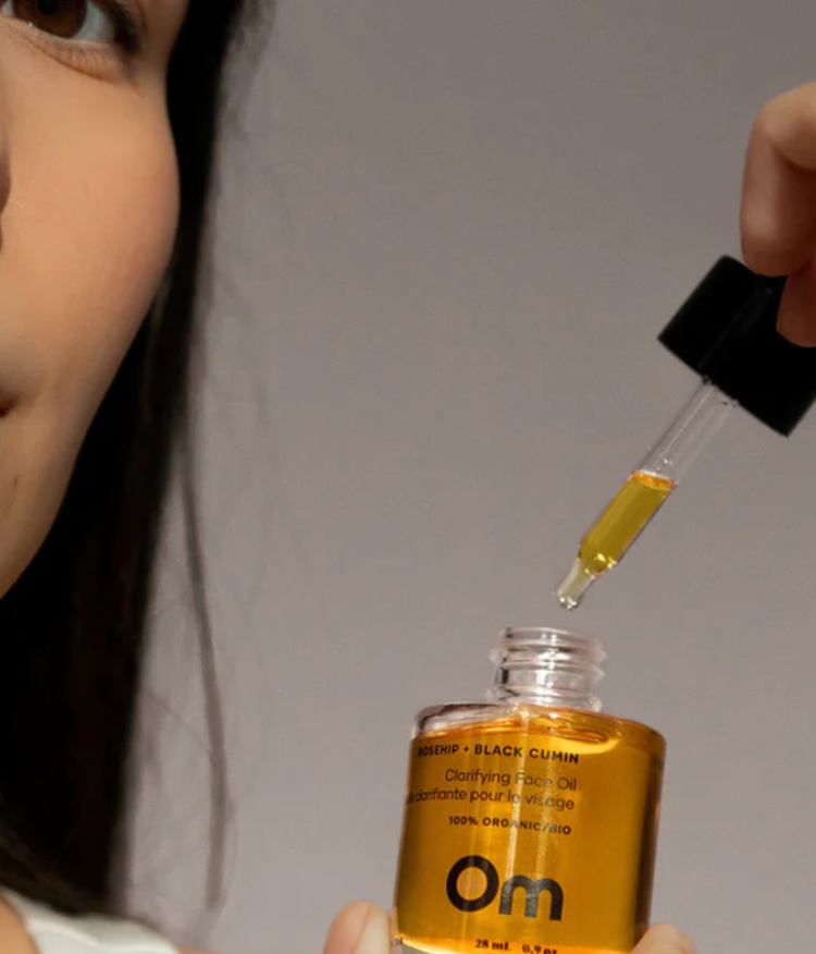 Om Organics Rosehip + Black Cumin Clarifying Face Oil