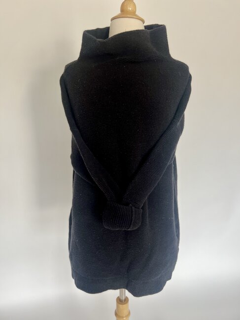 Free People Black Ottoman *XS*