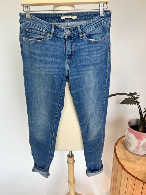 8374 711 skinny *28*