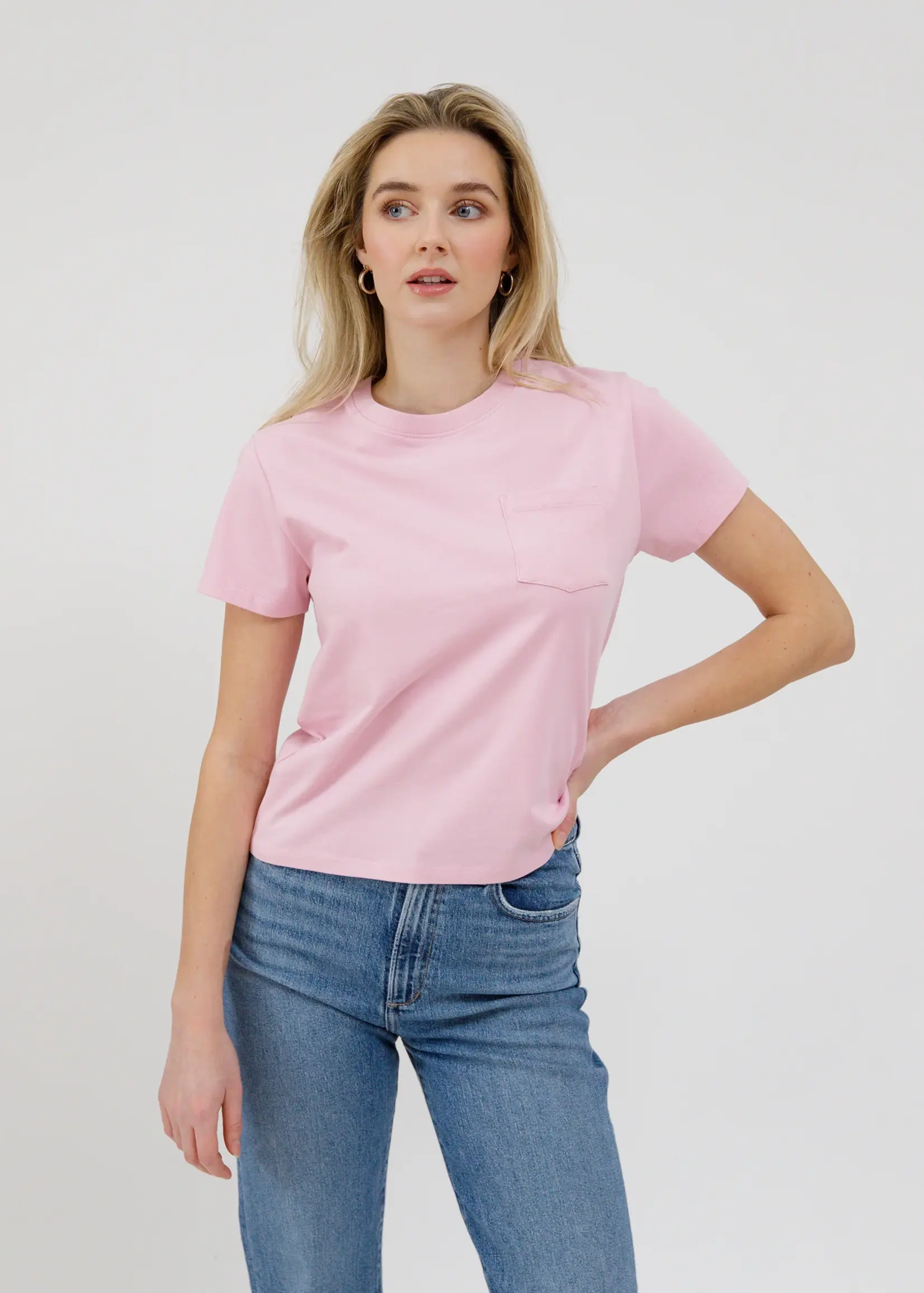 brunette the label Core Tee w Pocket
