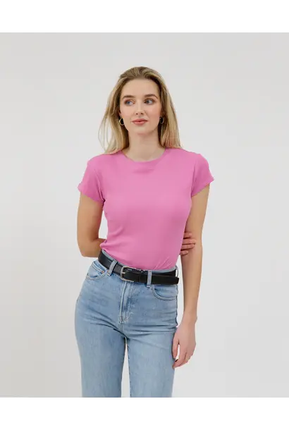 Ribbed Fitted T-Shirt