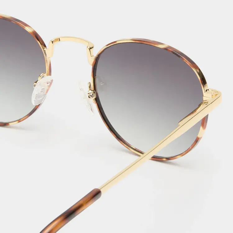 Le Specs Lost Legacy  Gold/Tort