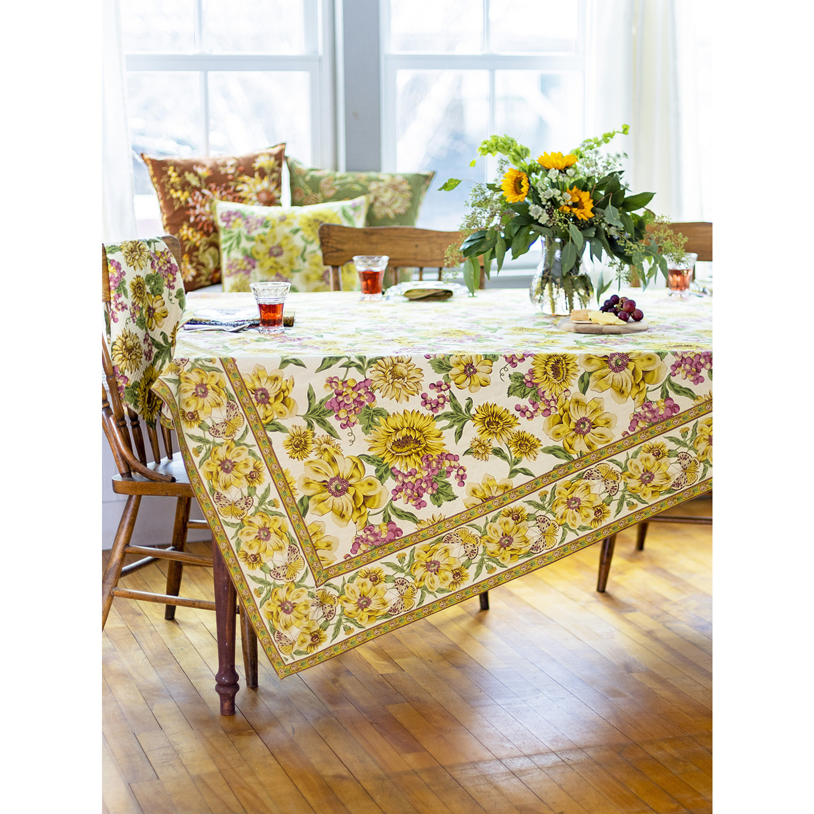 April Cornell Violets Ecru 36x36 Tablecloth