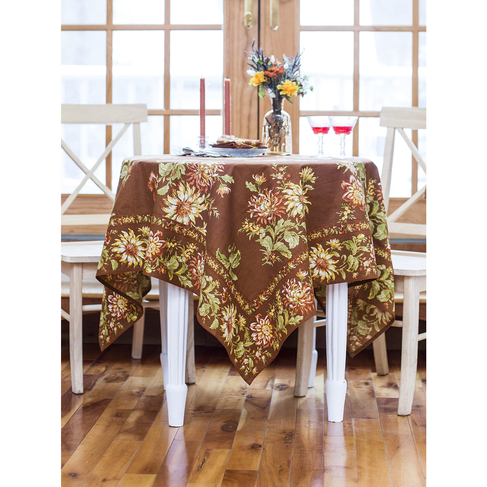 April Cornell Dahlia Days Cafe 54x54 Tablecloth