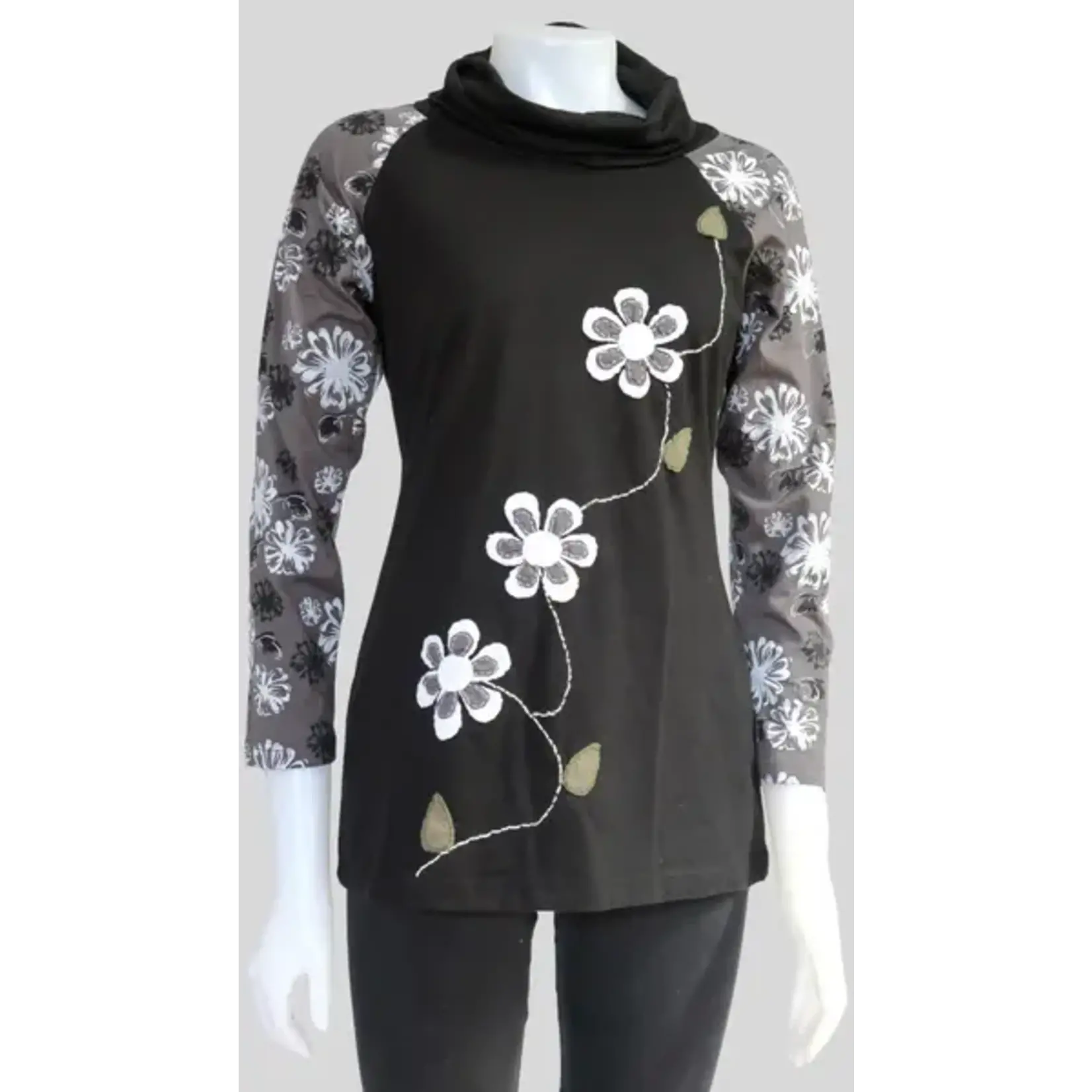 LEOPARDS AND ROSES Top 22916