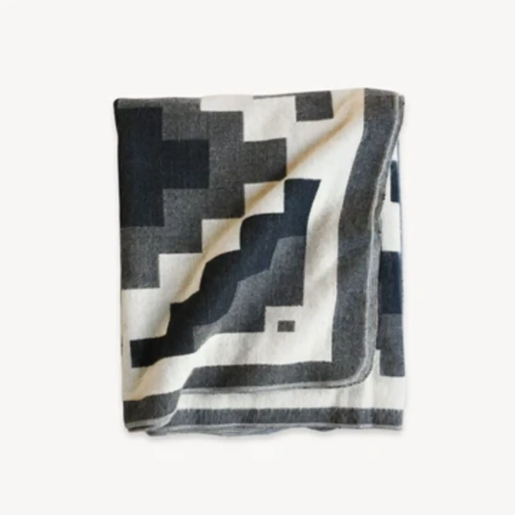 Pokoloko Rocky Southwest Blanket Throw