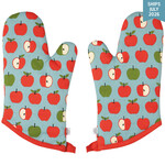Danica Apple a Day Oven Mitt  set
