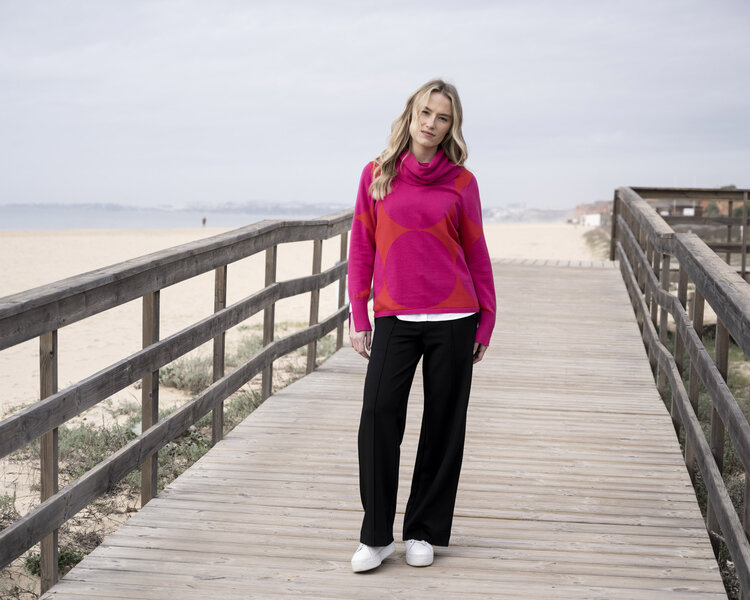 MARBLE FUSCHIA MOMENT SWEATER