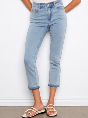 CHARLIE B. FLORAL HEM JEANS