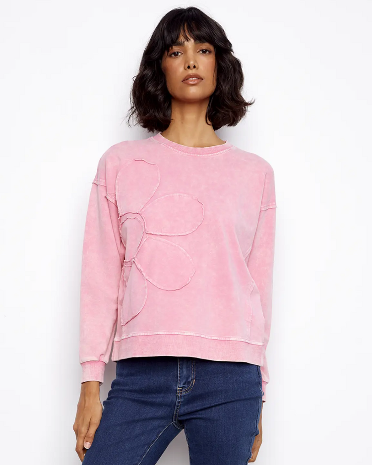 CHARLIE B. CANDY FLOWER TOP