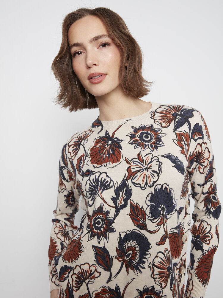 CHARLIE B. FANTASY FLORALS KNIT TOP