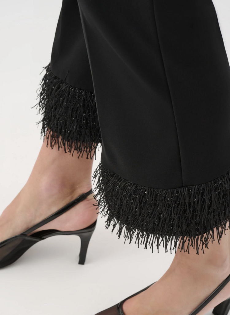 JOSEPH RIBKOFF A TOUCH OF FRINGE PANT