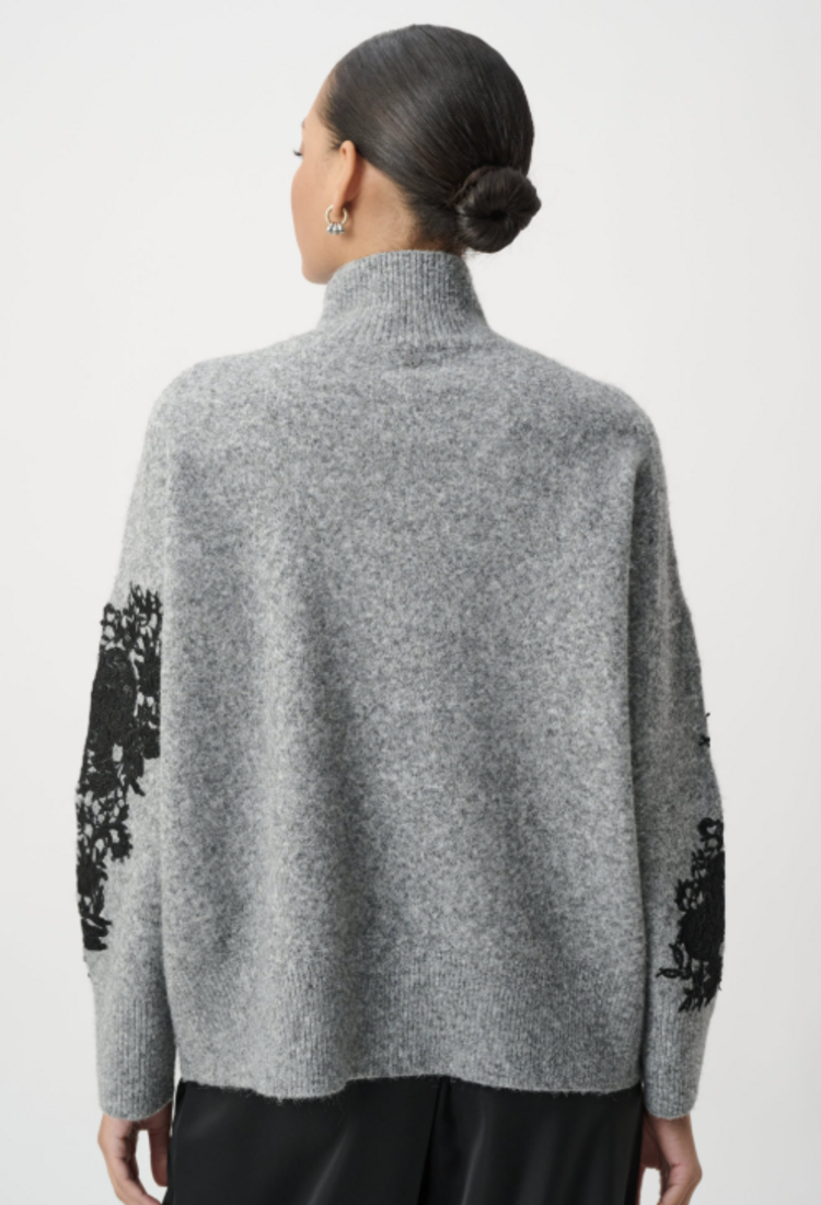 JOSEPH RIBKOFF MODERN VINTAGE SWEATER