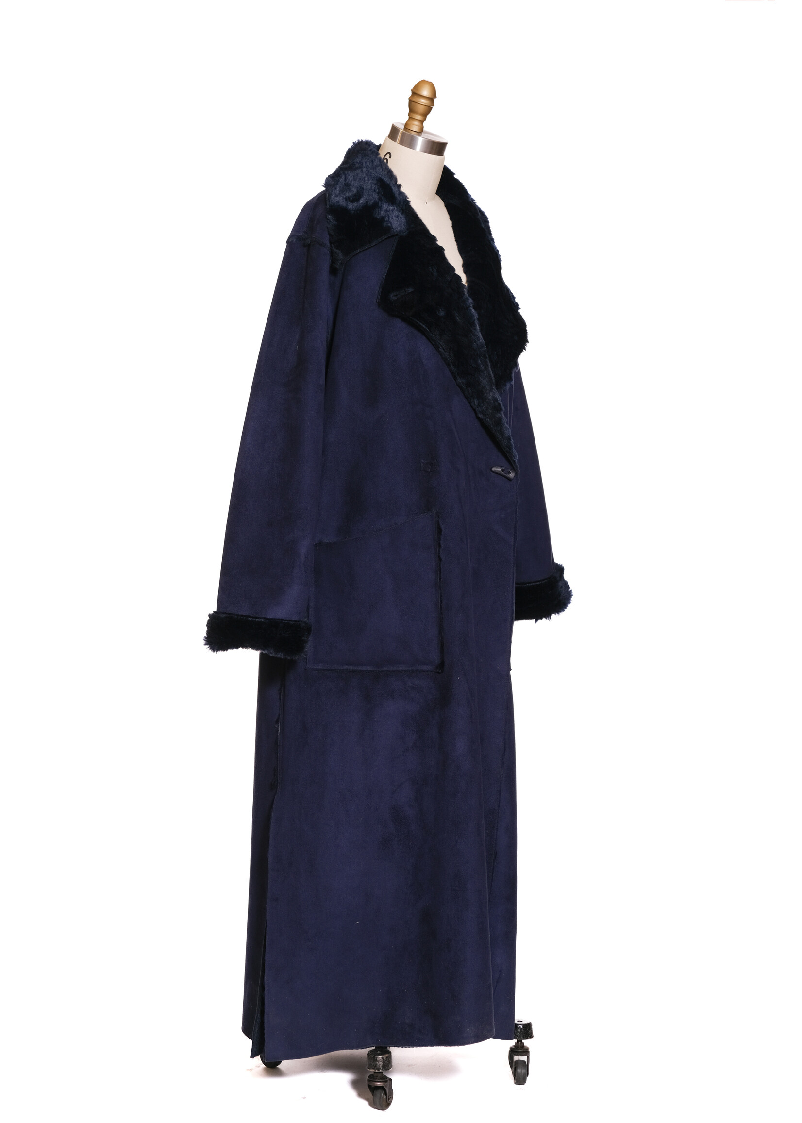 NAVY FAUX SHEARLING REV. COAT