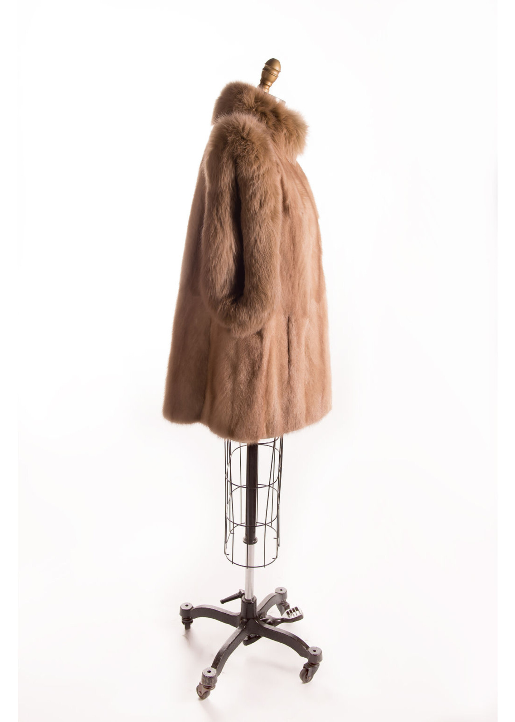 PALOMINO MINK VEST W. FOX TRIM