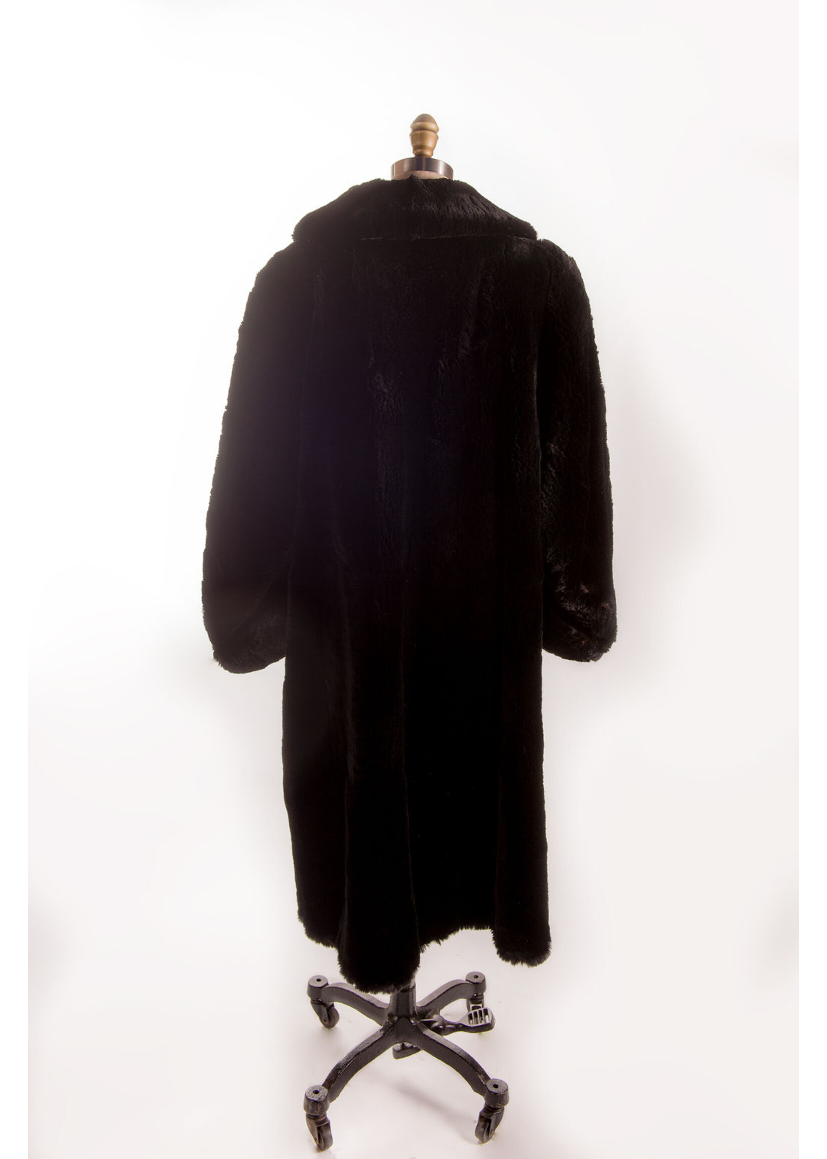 BLACK SHEARED MUSKRAT COAT 18