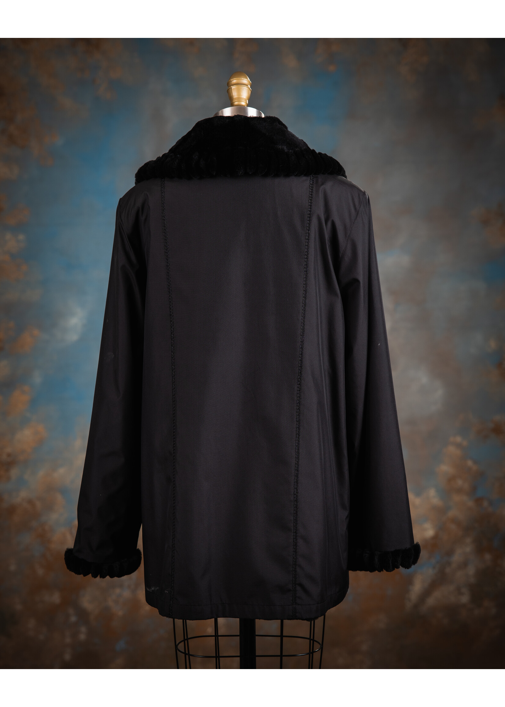 BLACK SH. MINK PIECES REV. COAT