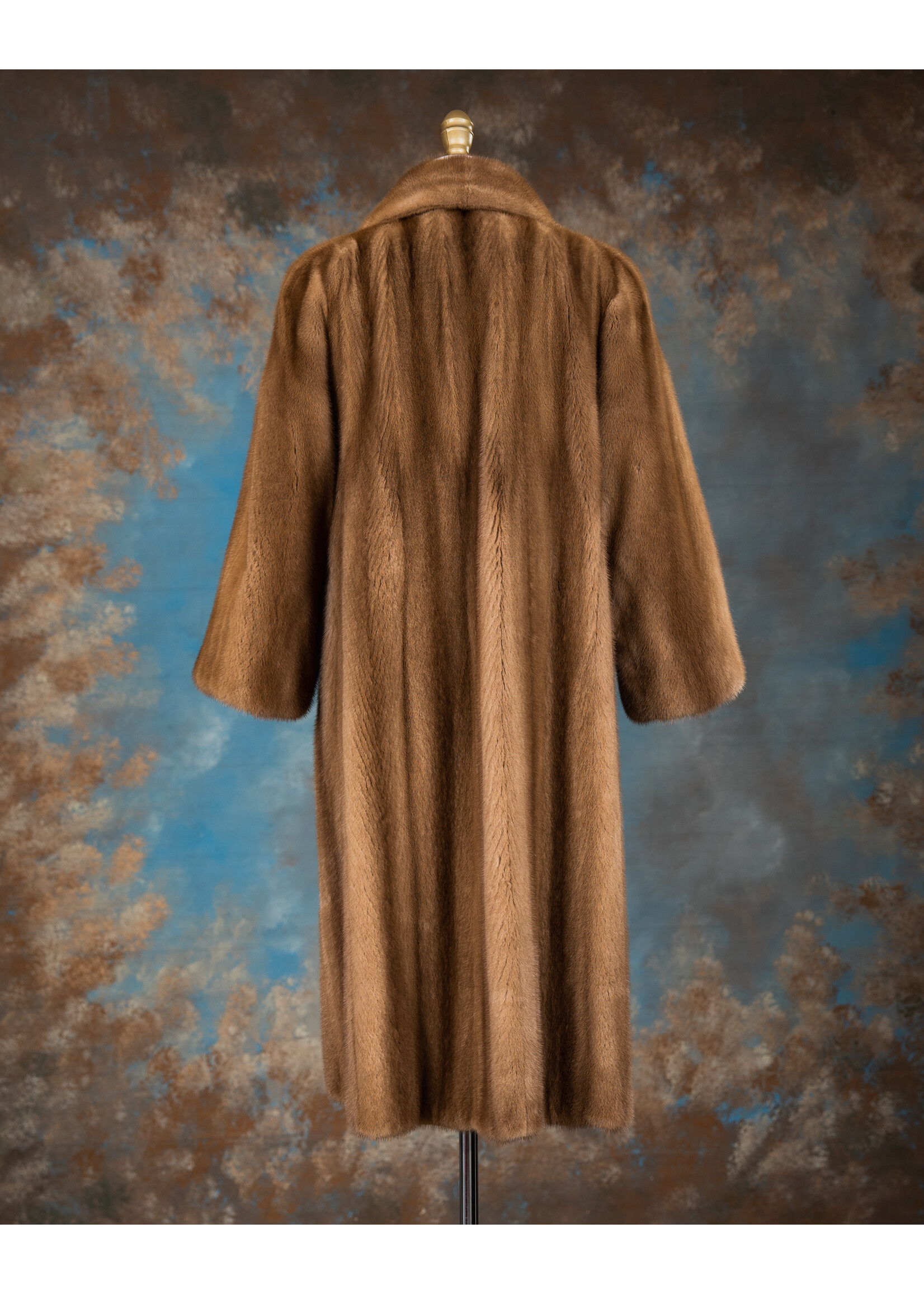 PASTEL MINK COAT 6-8P
