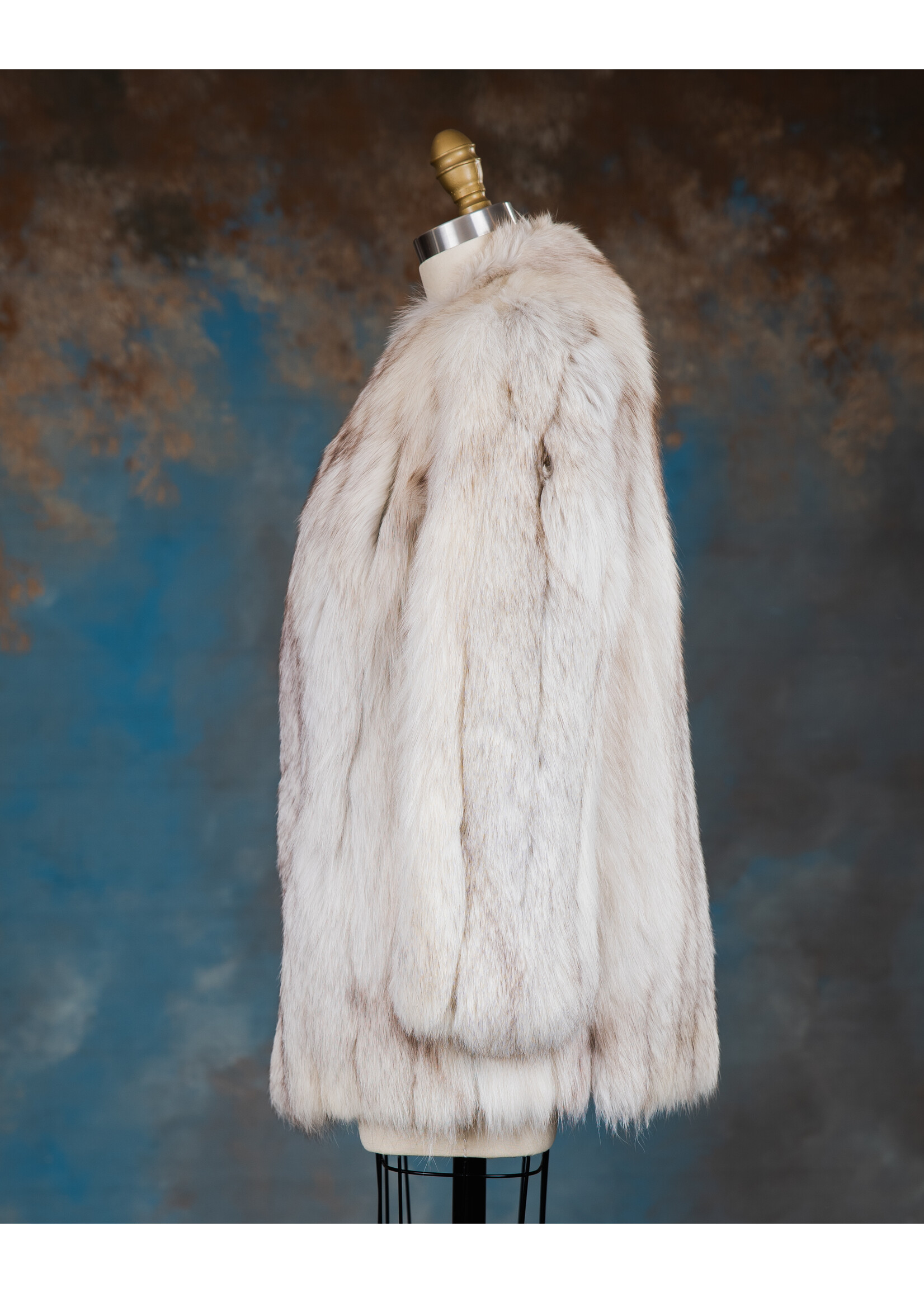 BLUE FOX COAT 2-4