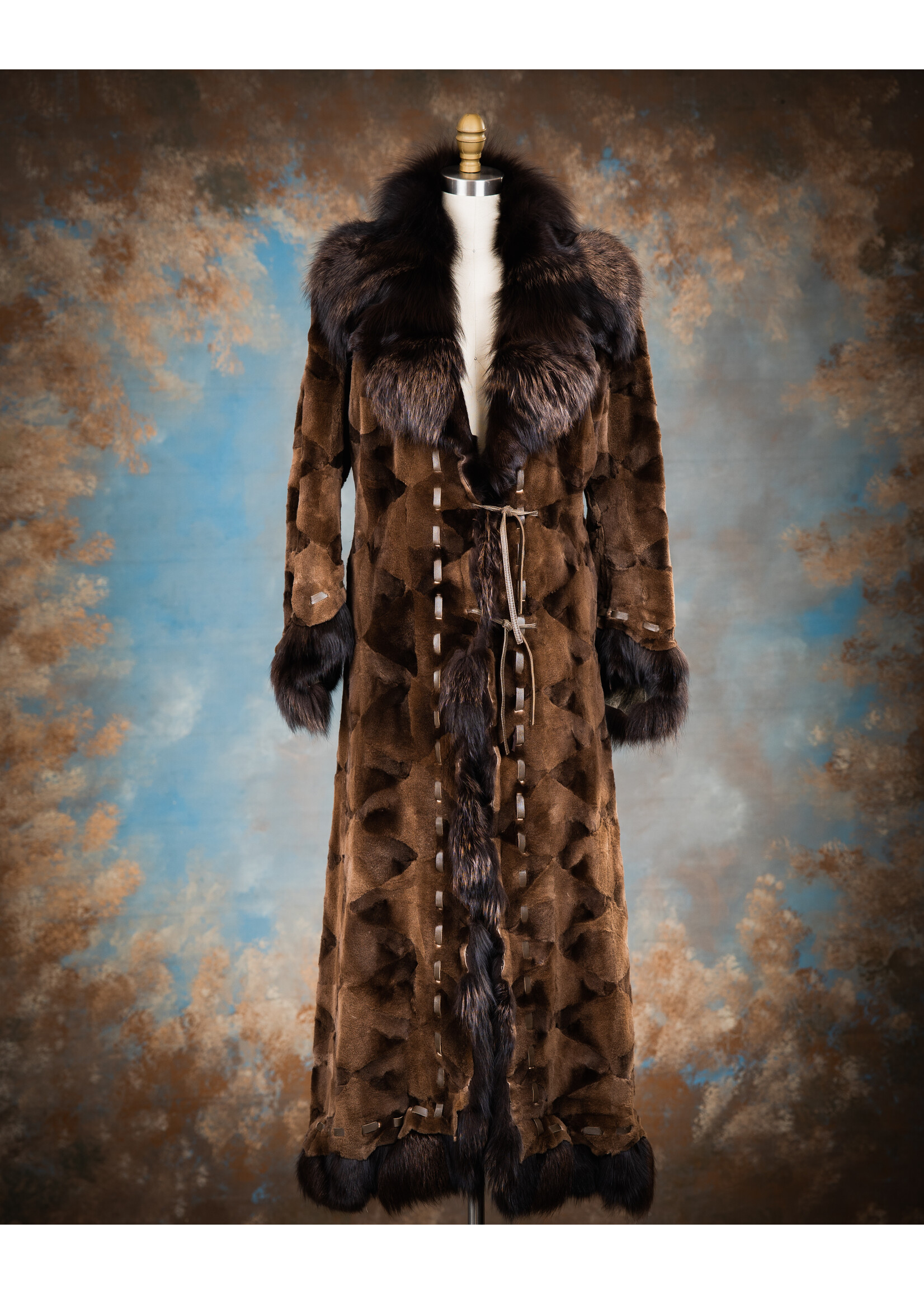 RAW-EDGE SH. MINK PIECES COAT W. FOX 6