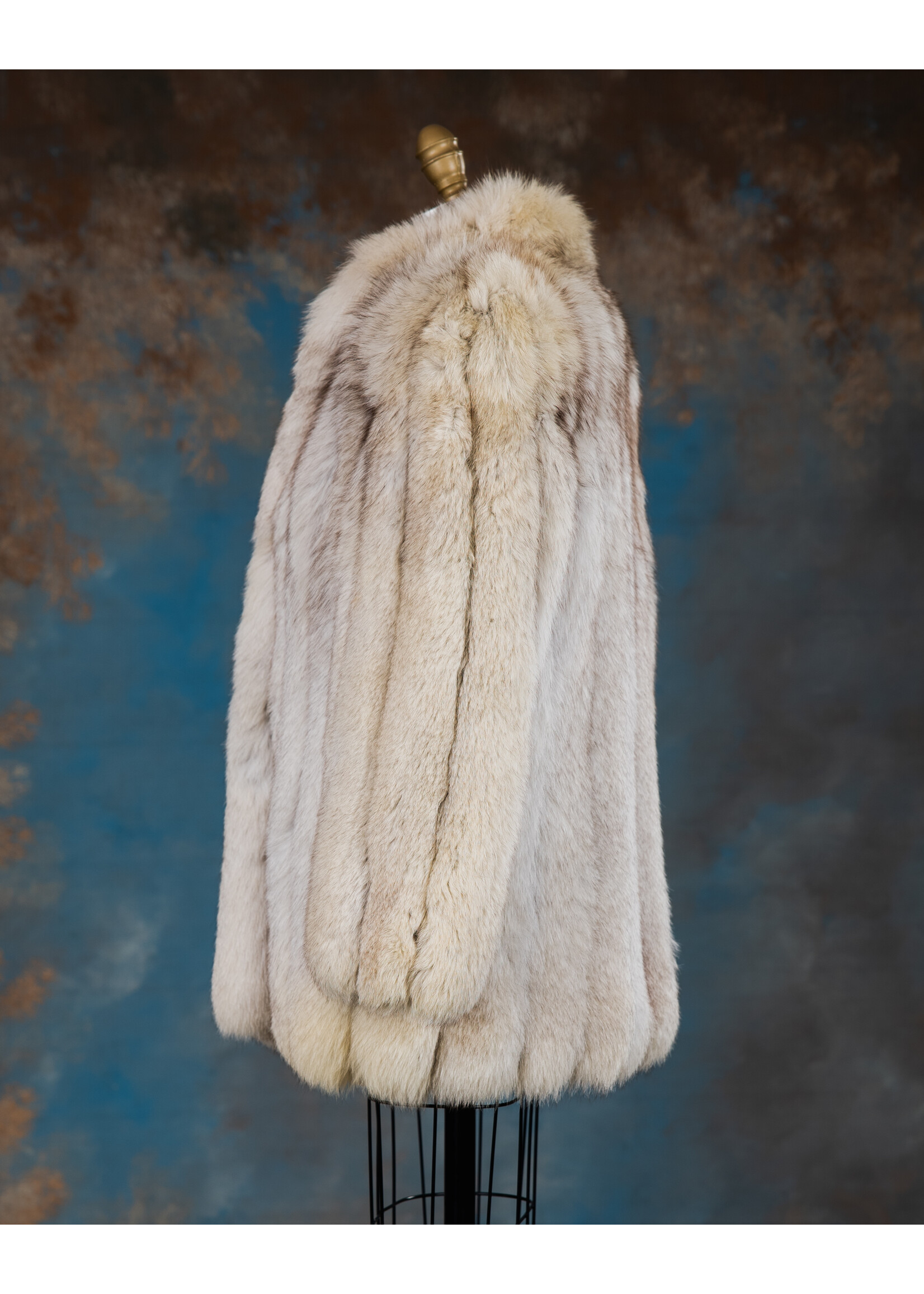 BLUE FOX JACKET 4-6