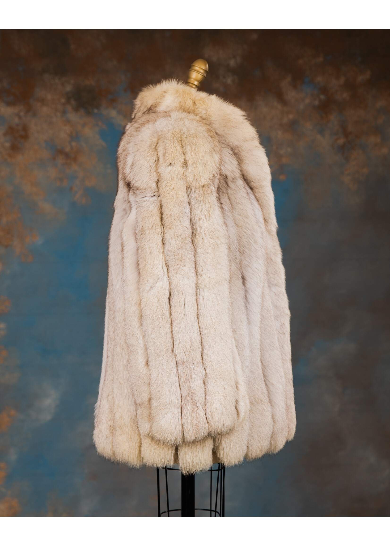 BLUE FOX JACKET 4-6