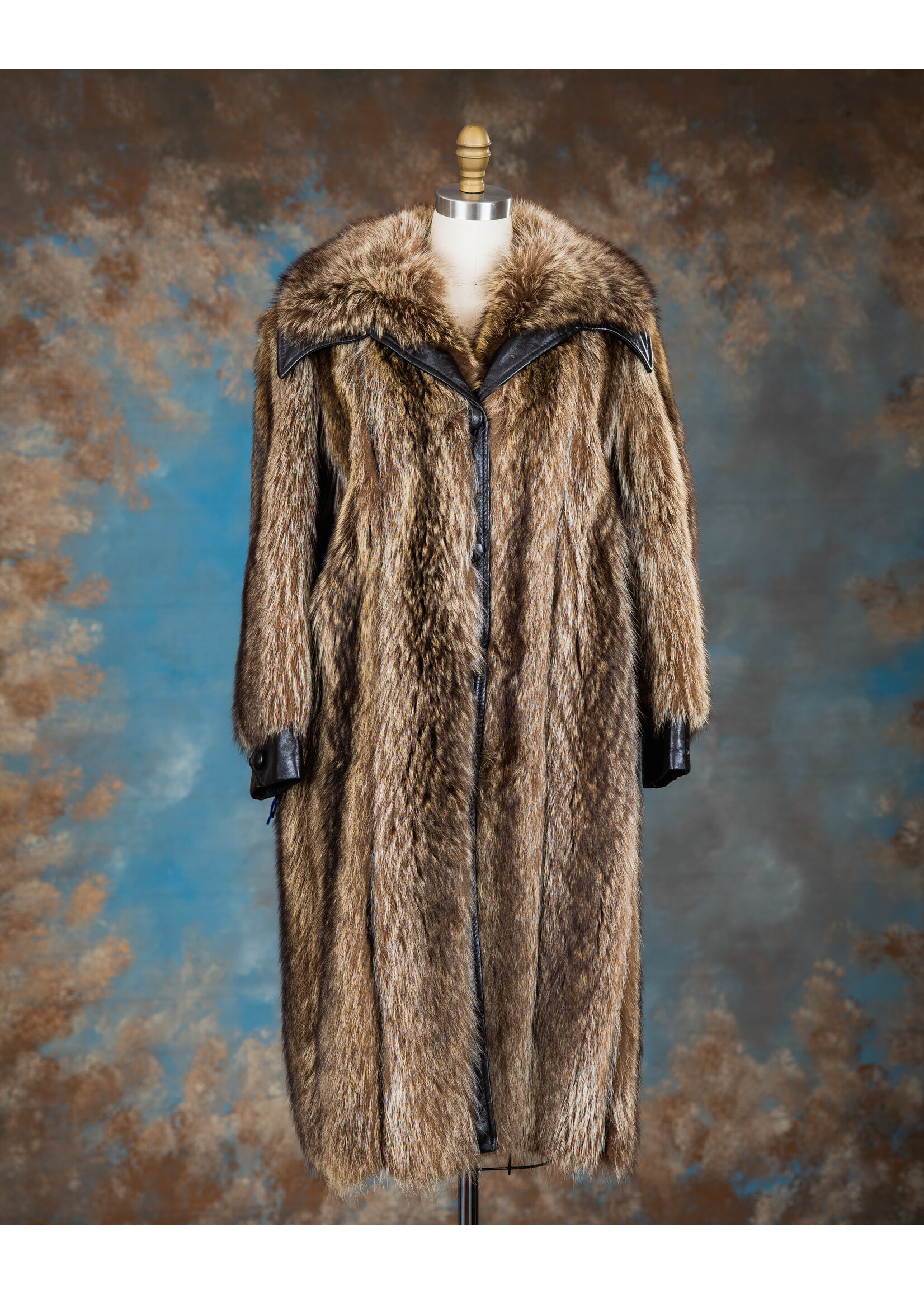 RACCOON COAT W. LEATHER + HAT
