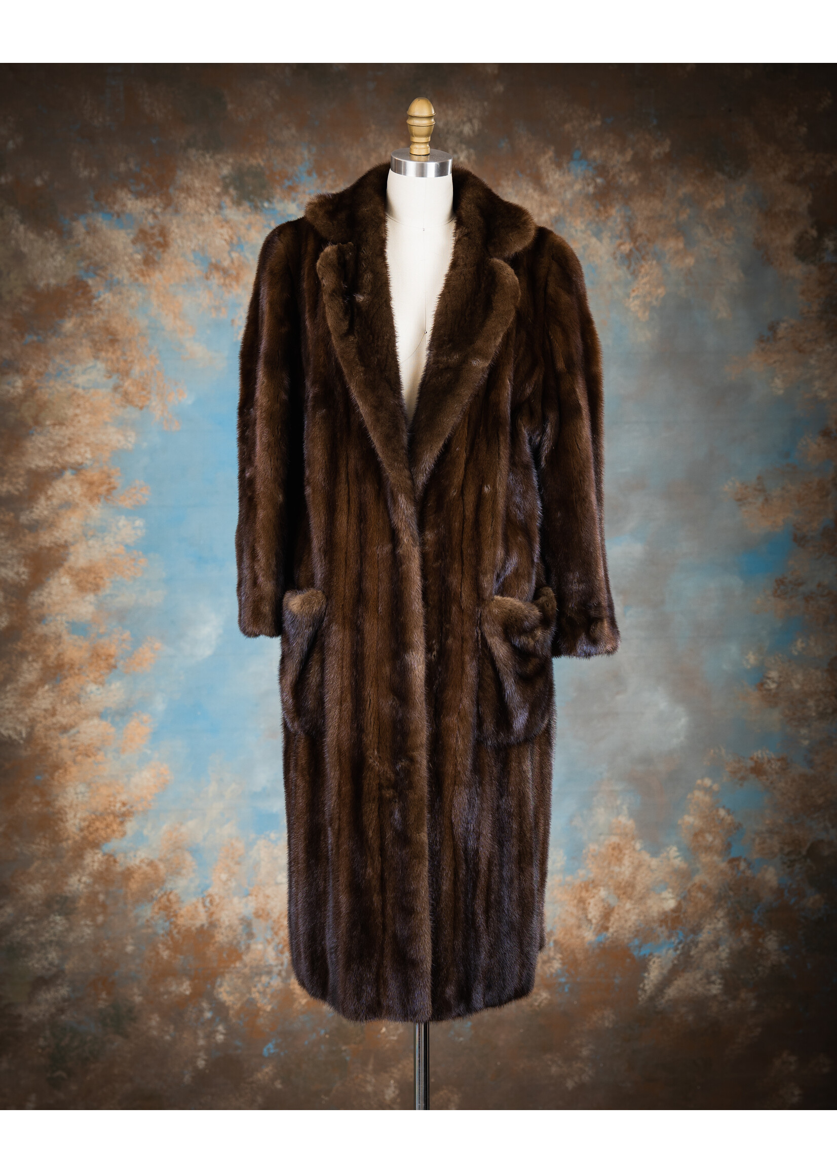 MAHOGANY MINK COAT 18