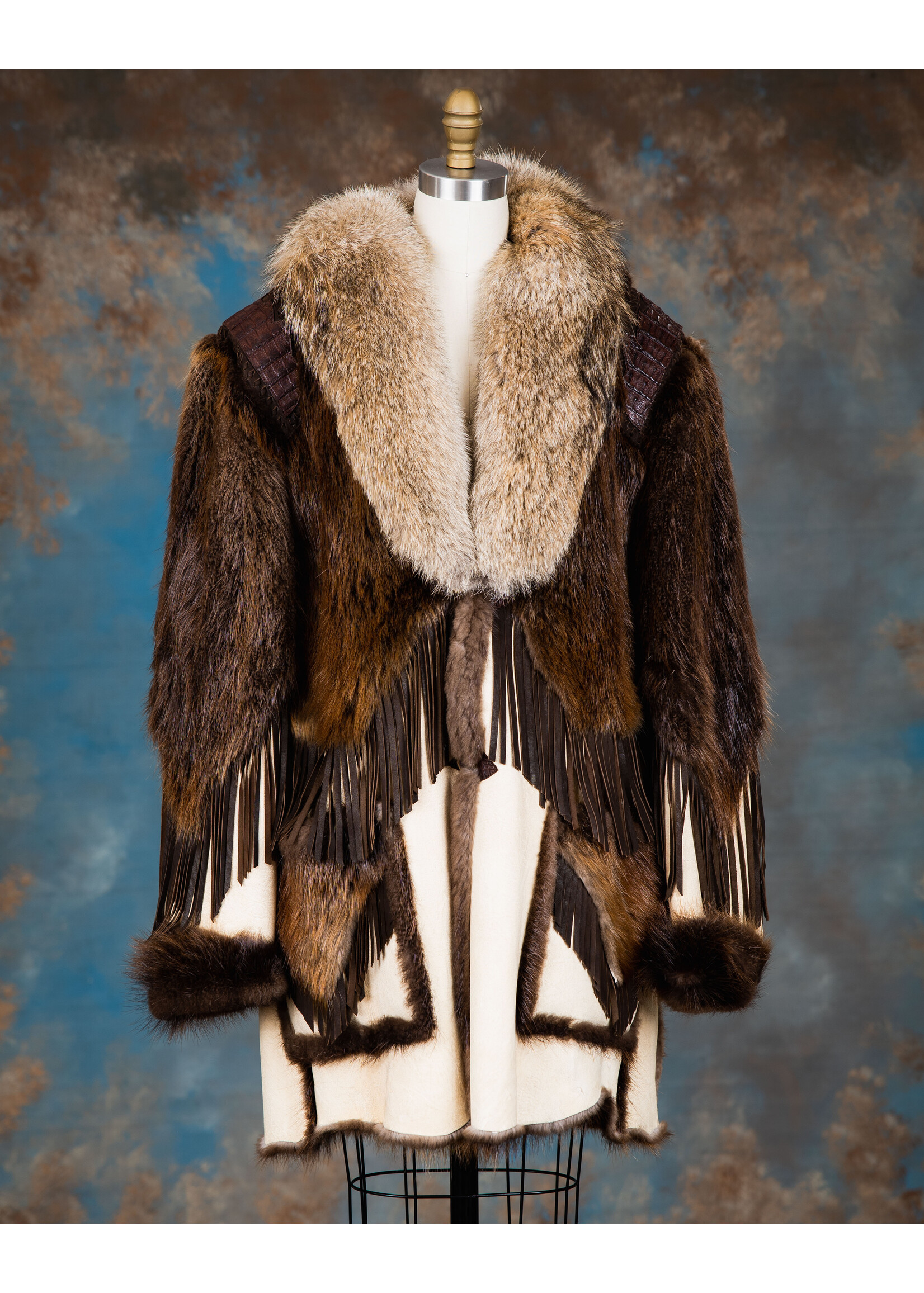 MEN'S BEAVER & CROCODILE JACKET W. COYOTE