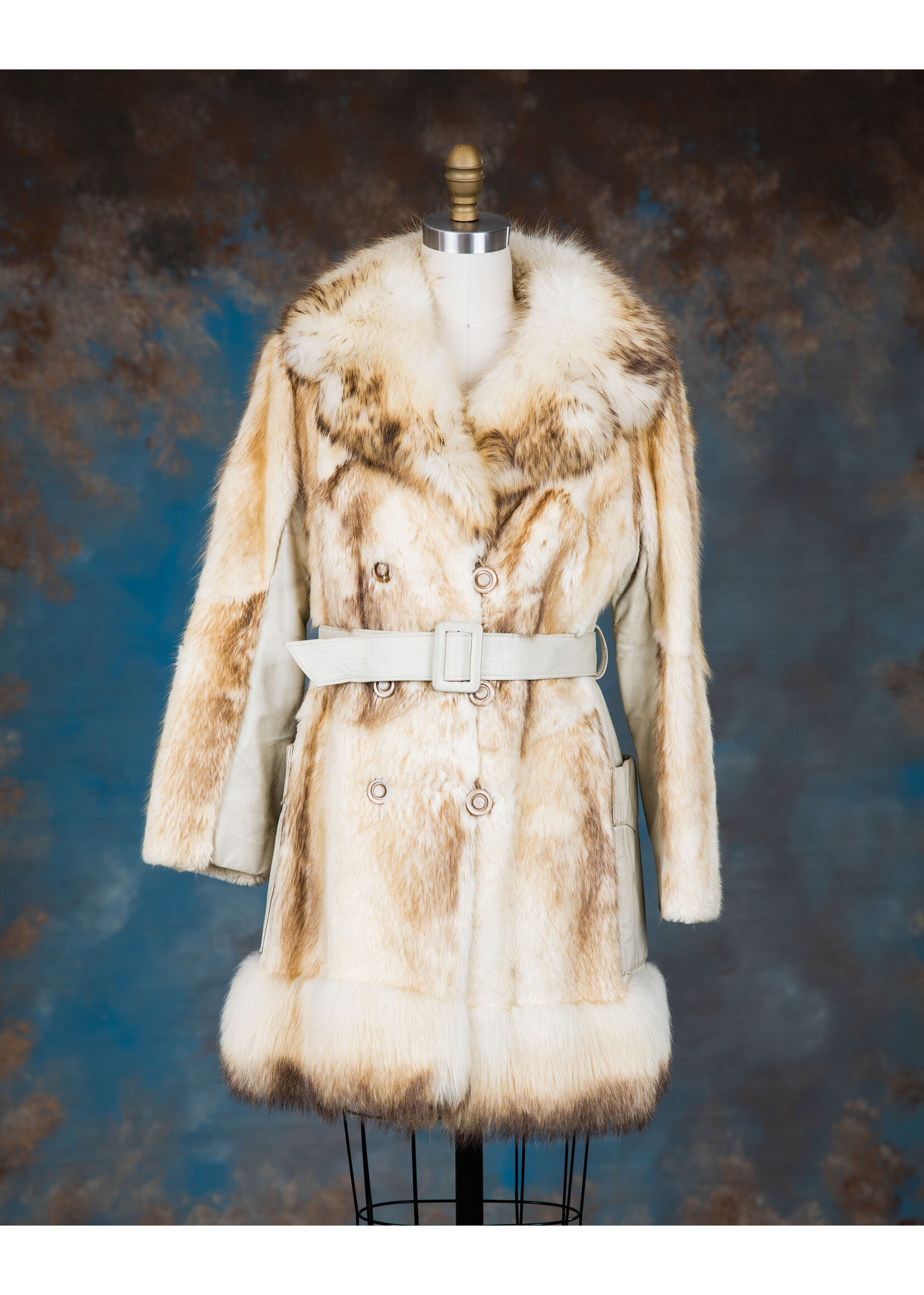 VANILLA MUSKRAT TRENCH COAT