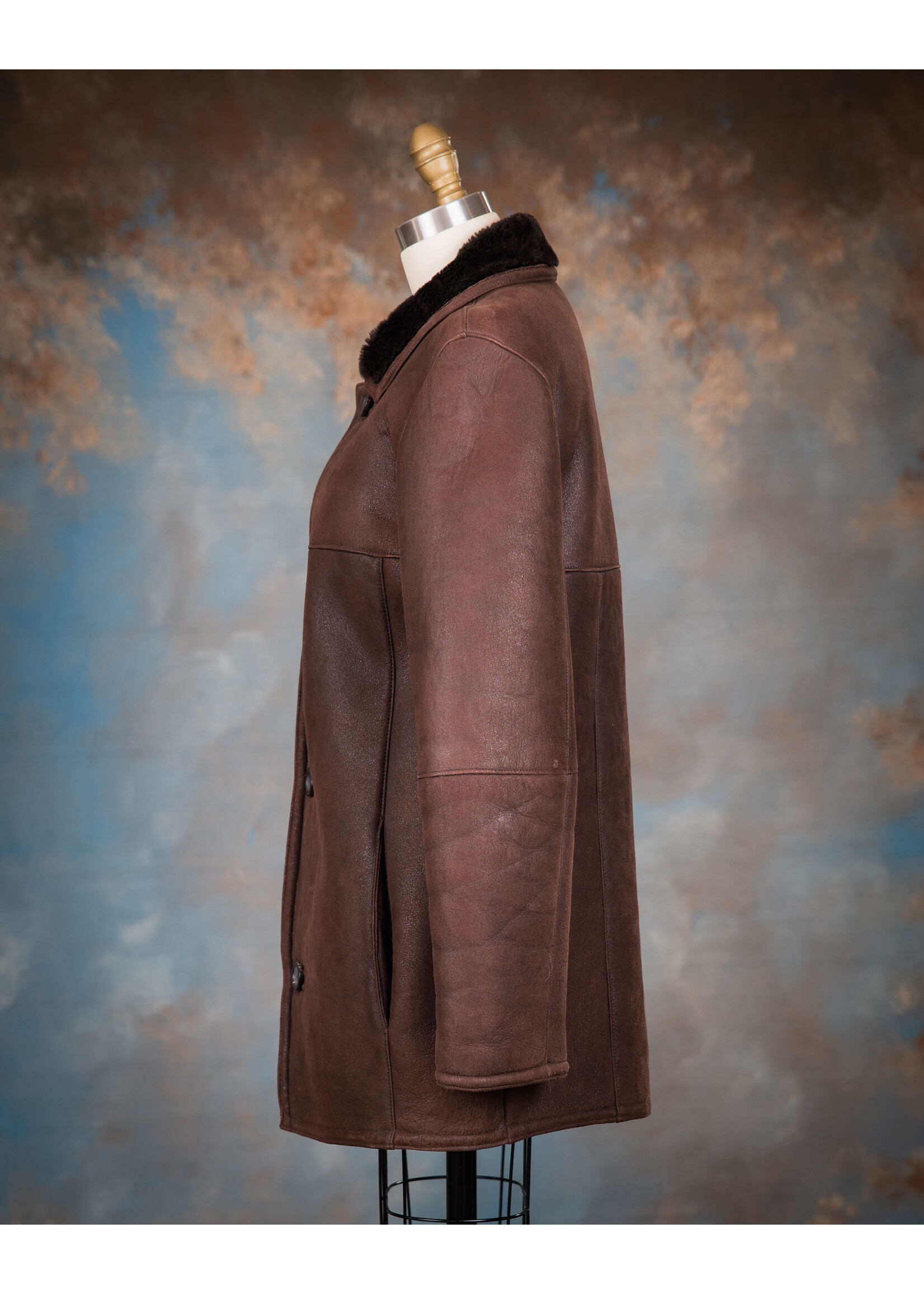 MEN'S BROWN SHEEPSKIN COAT 38