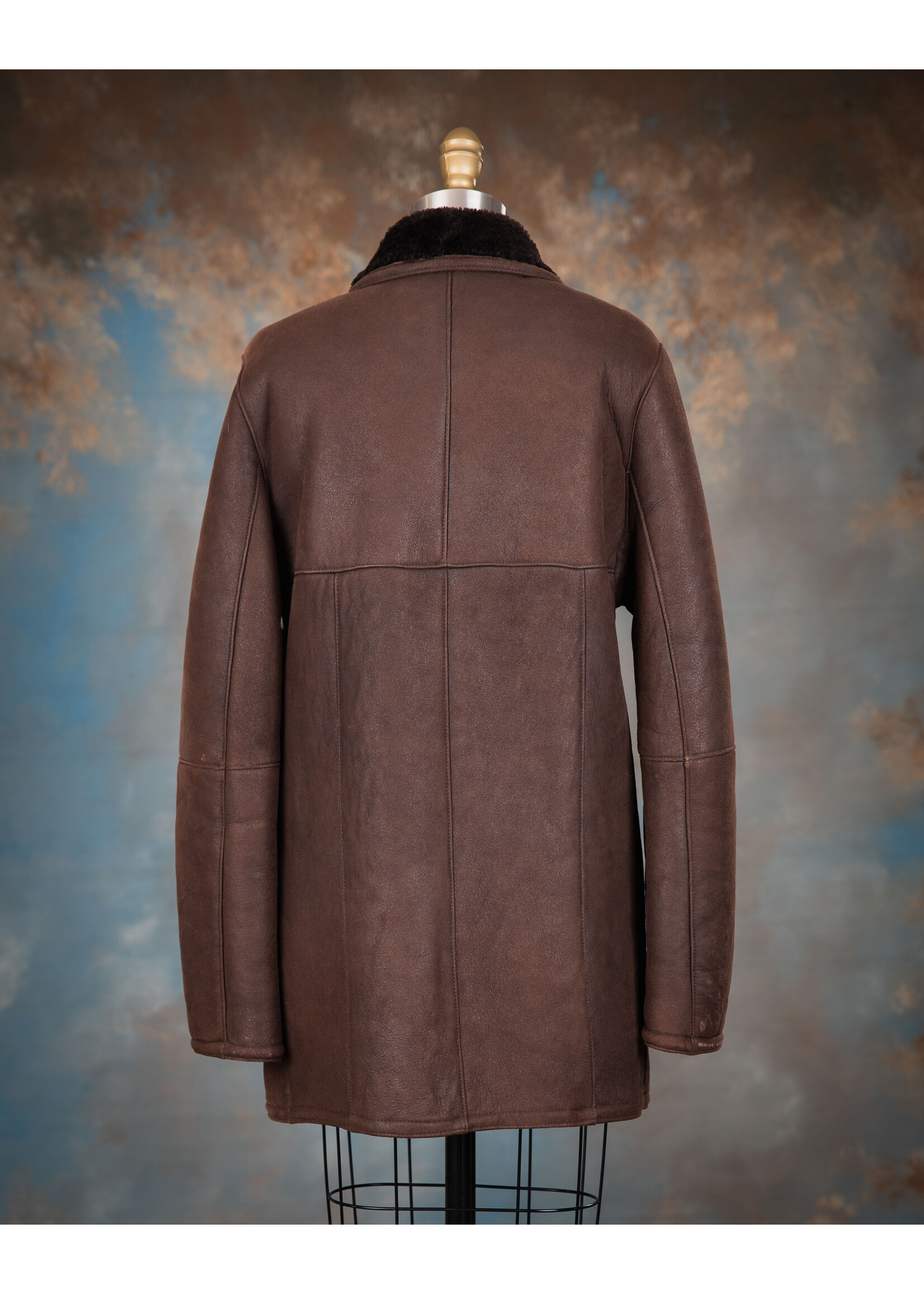 MEN'S BROWN SHEEPSKIN COAT 38