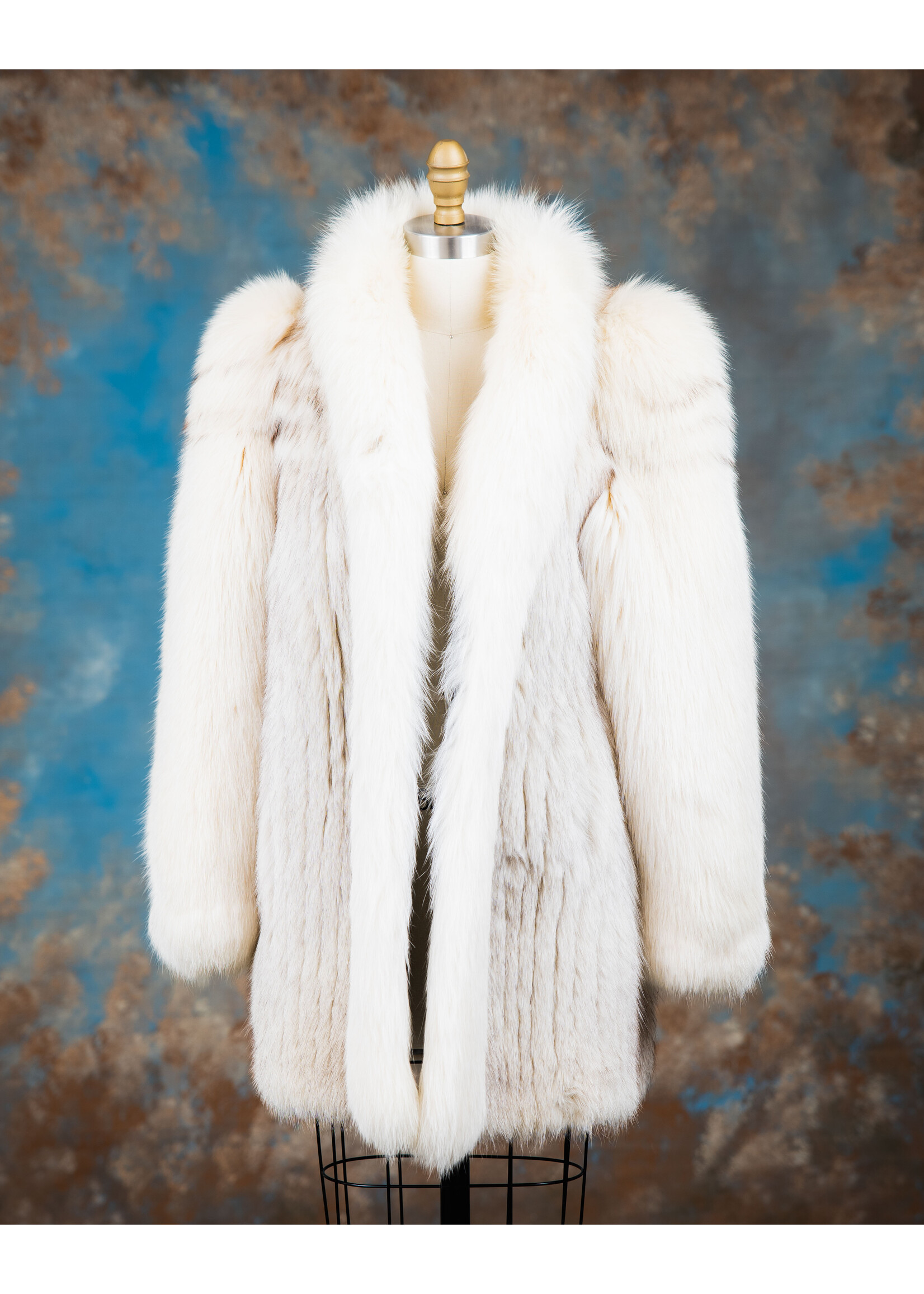 BLUE FOX JACKET W. SHADOW FOX SLEEVES 6