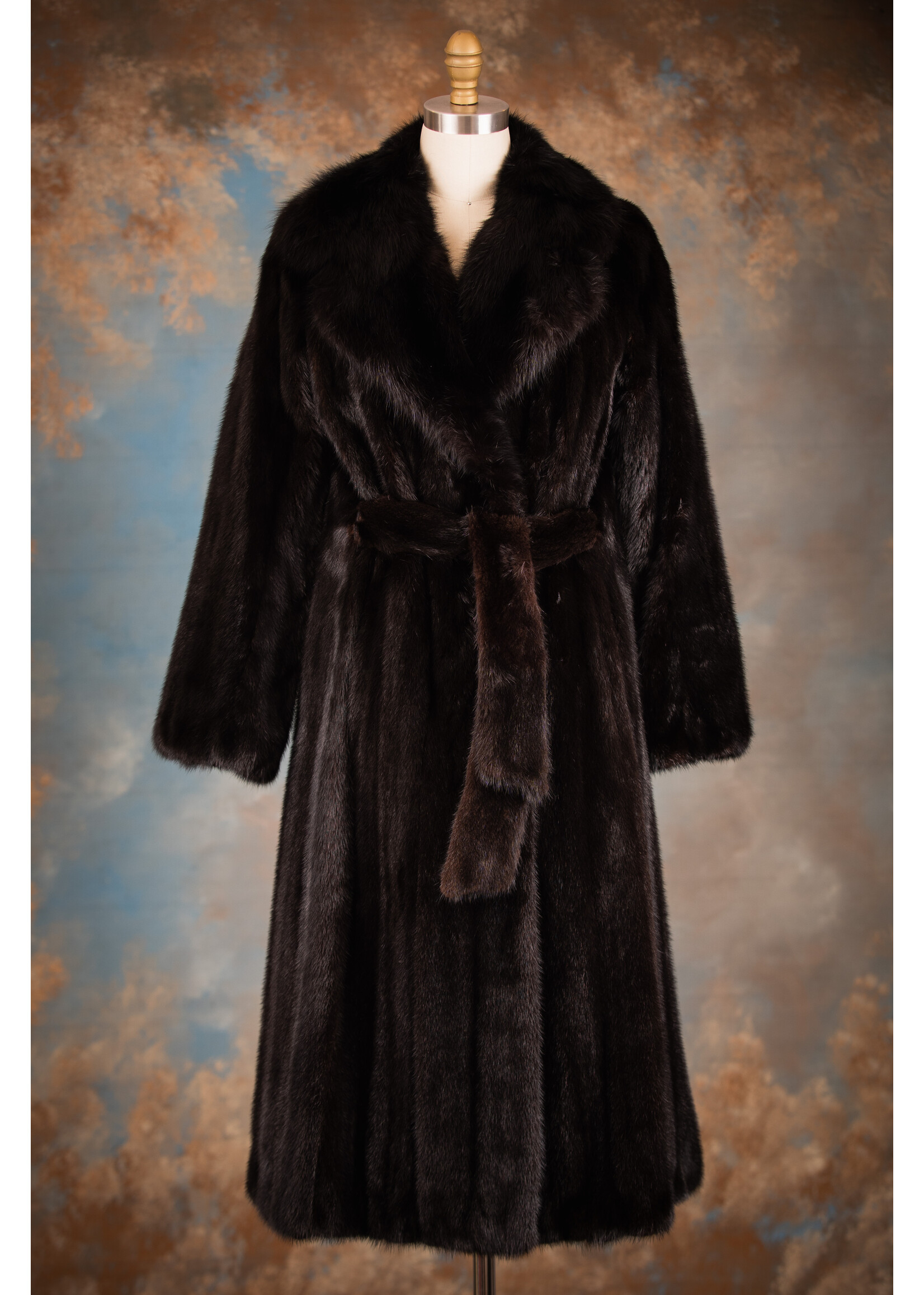 DARK RANCH MINK COAT W. FOX COLLAR