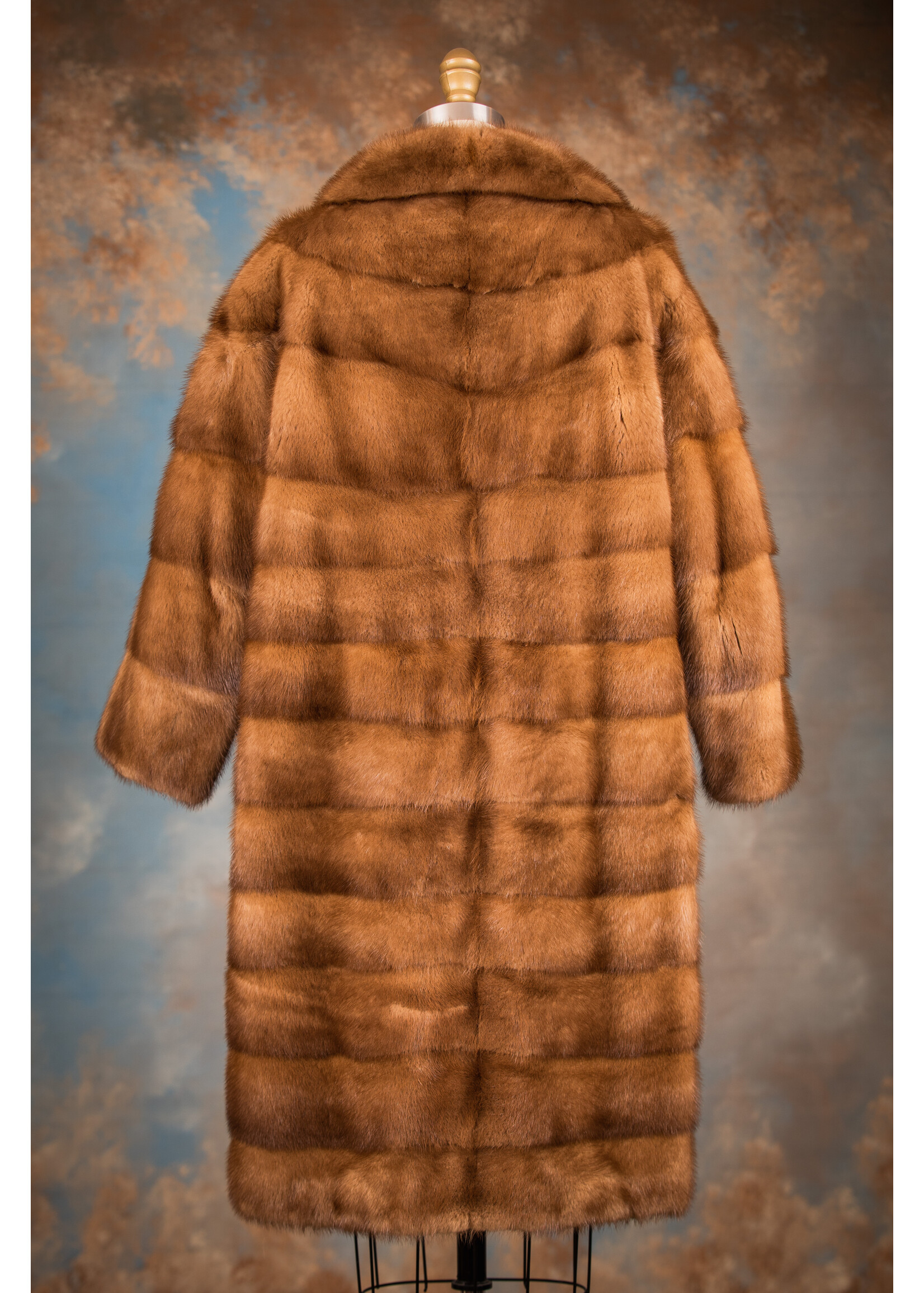 DEMI BUFF HORIZONTAL PELT MINK COAT