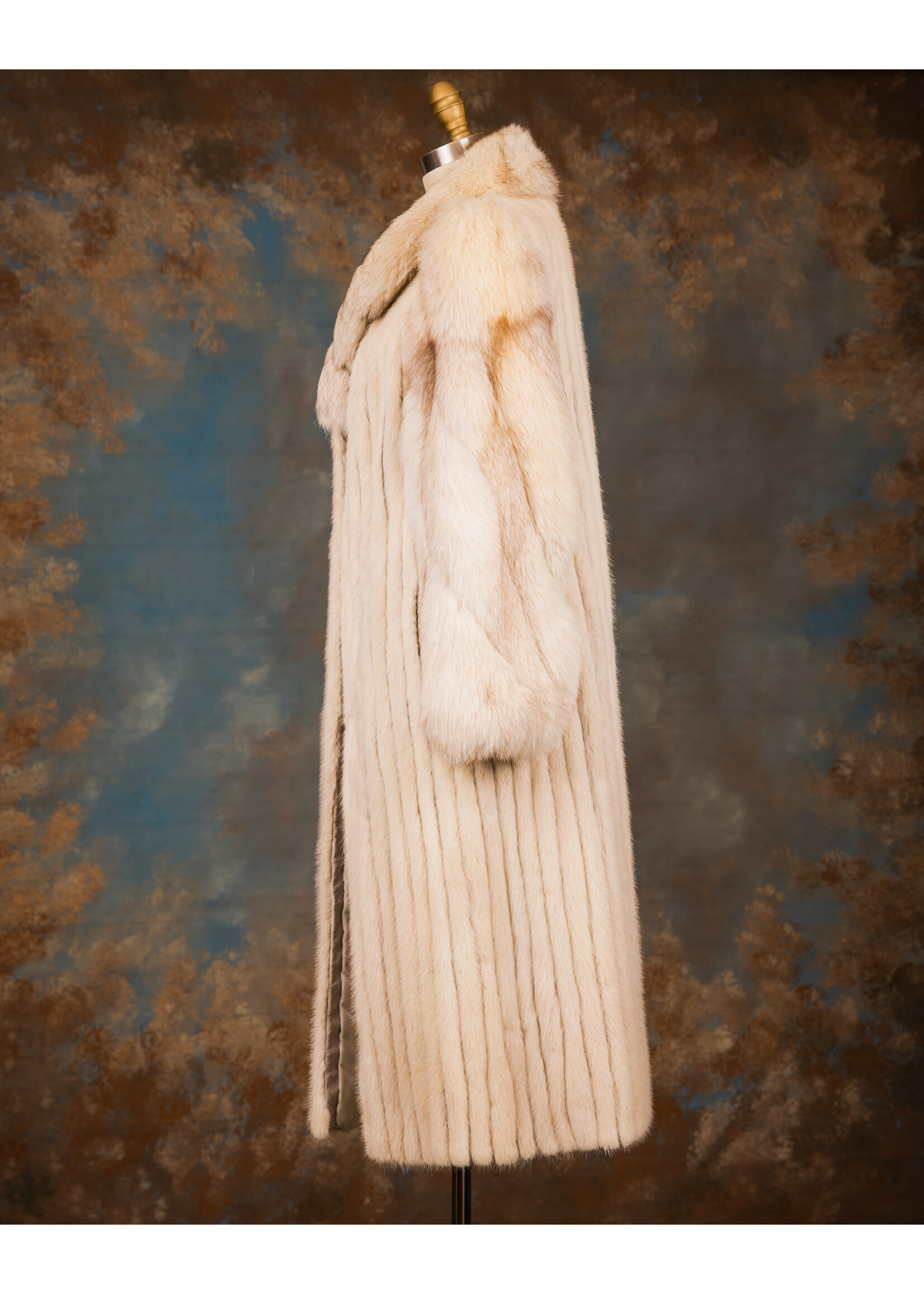 VIOLET CORDUROY MINK COAT  W. FOX SLEEVES