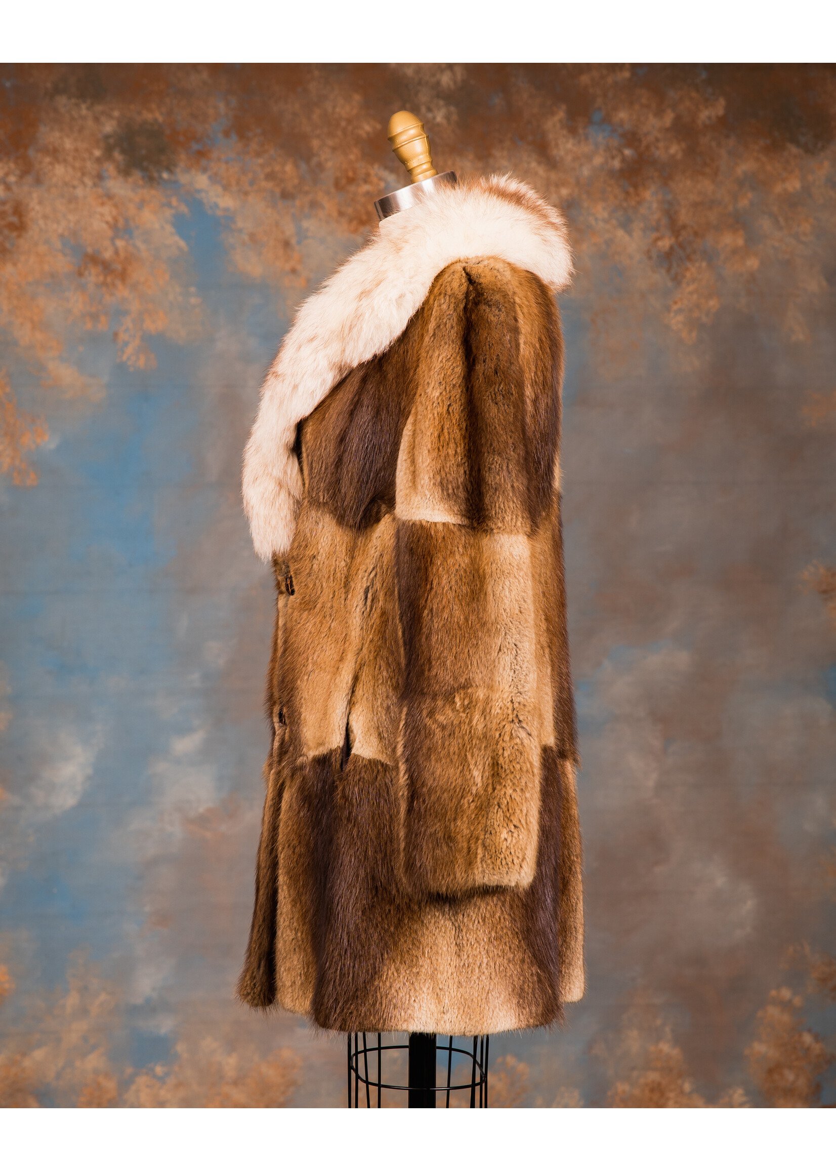 MUSKRAT JACKET W. BLUE FOX COLLAR 6