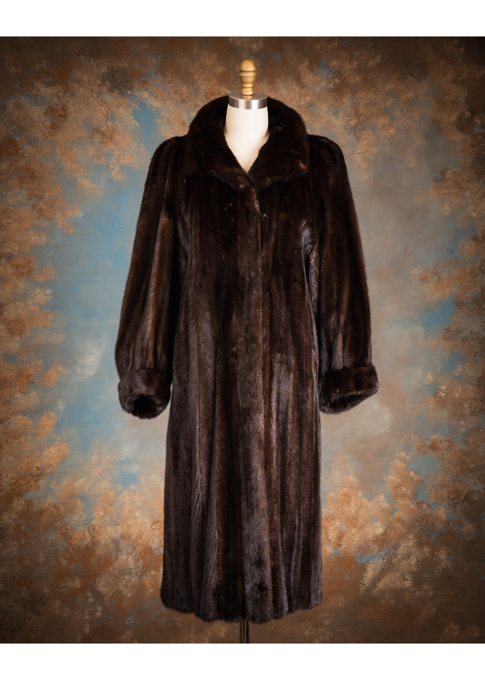DARK MAHOGANY MINK COAT 10-12