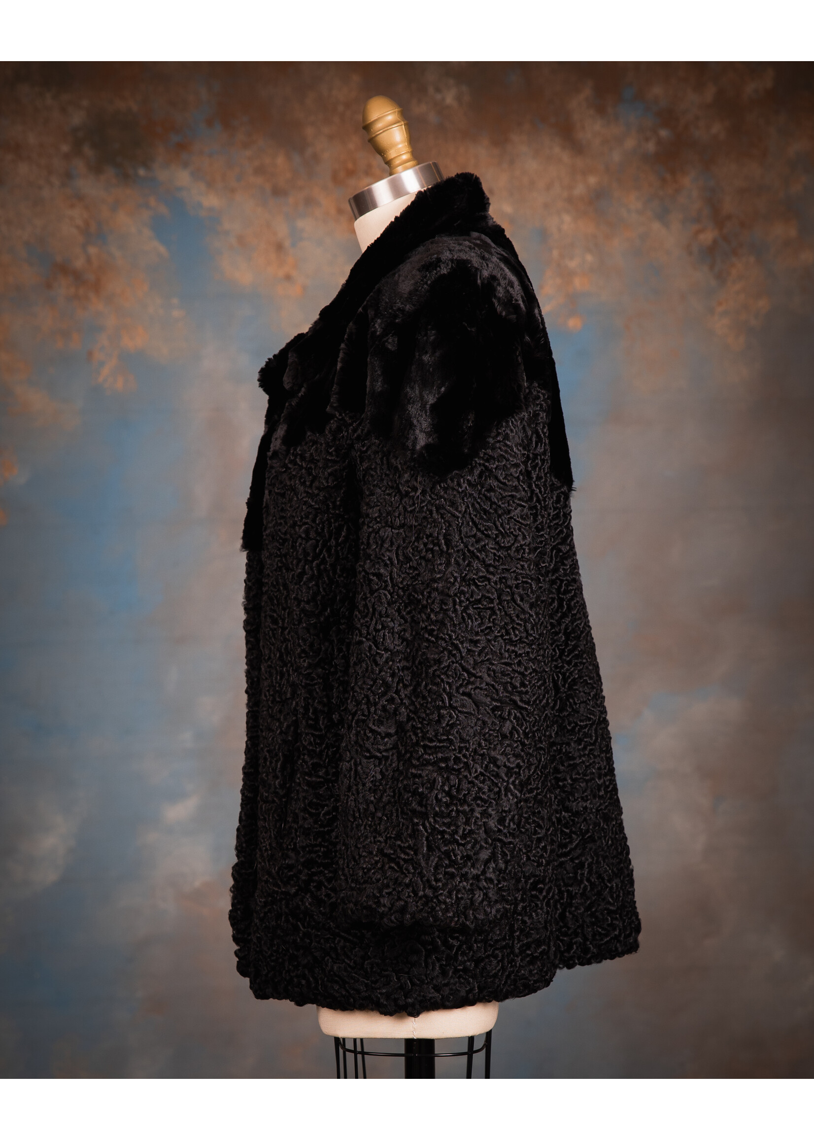 PERSIAN LAMB & SH. MUSKRAT JACKET