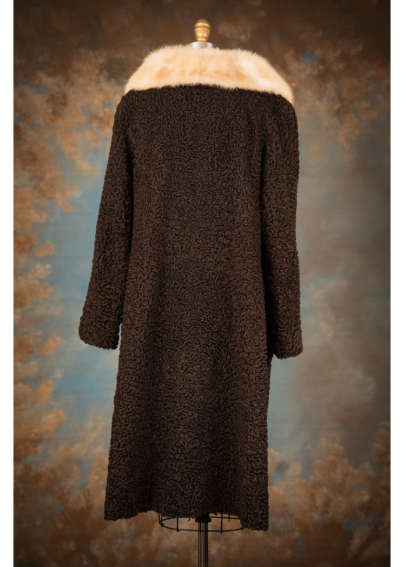 BROWN PERSIAN LAMB COAT W. PALOMINO MINK COLLAR