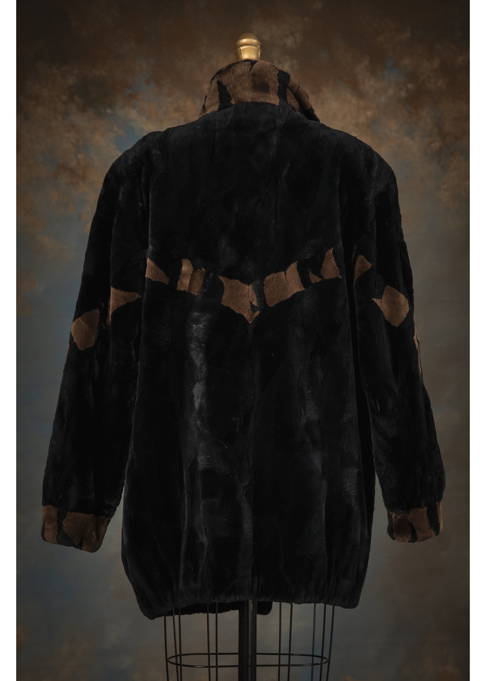 BLACK & TAN SH. BEAVER JACKET
