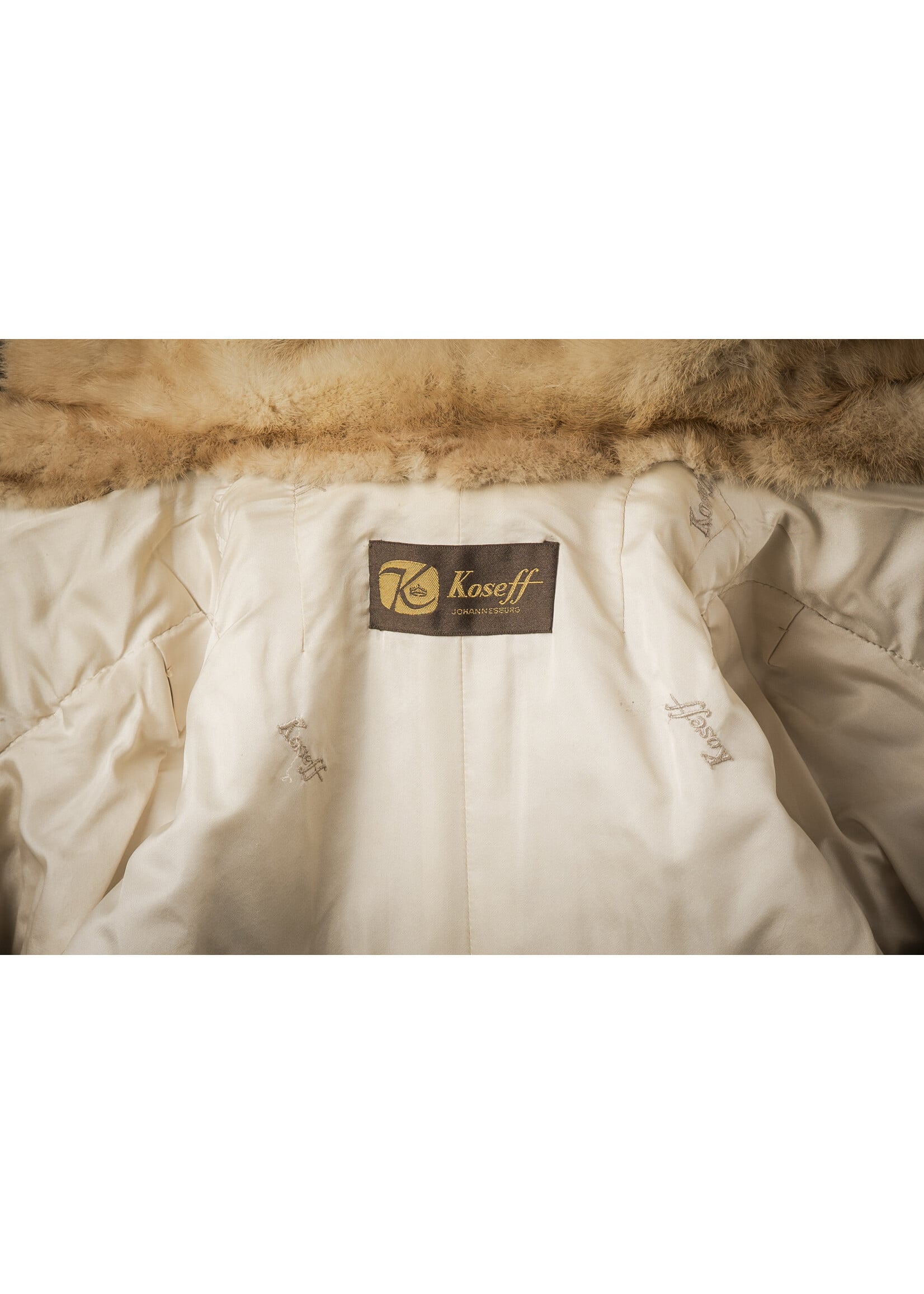 IVORY SWAKARA COAT W. MINK 8