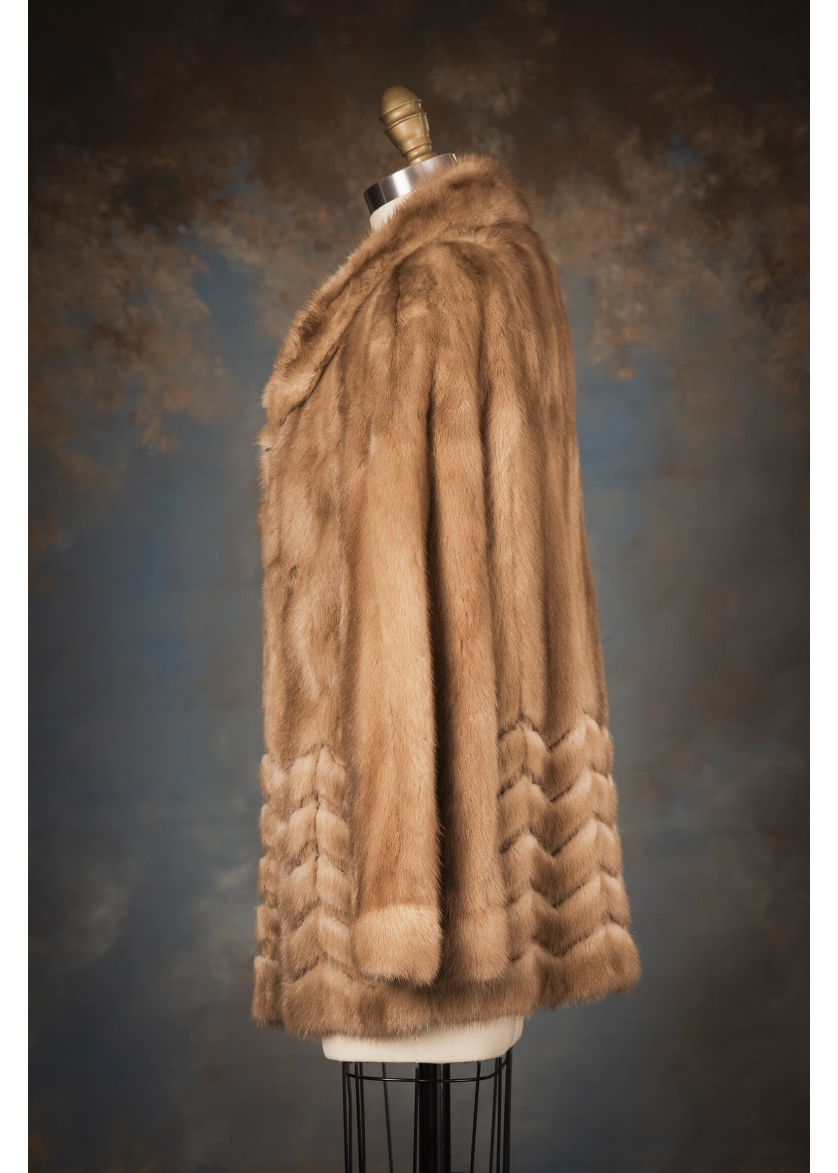 PASTEL MINK JACKET W. CHEVRON HEM