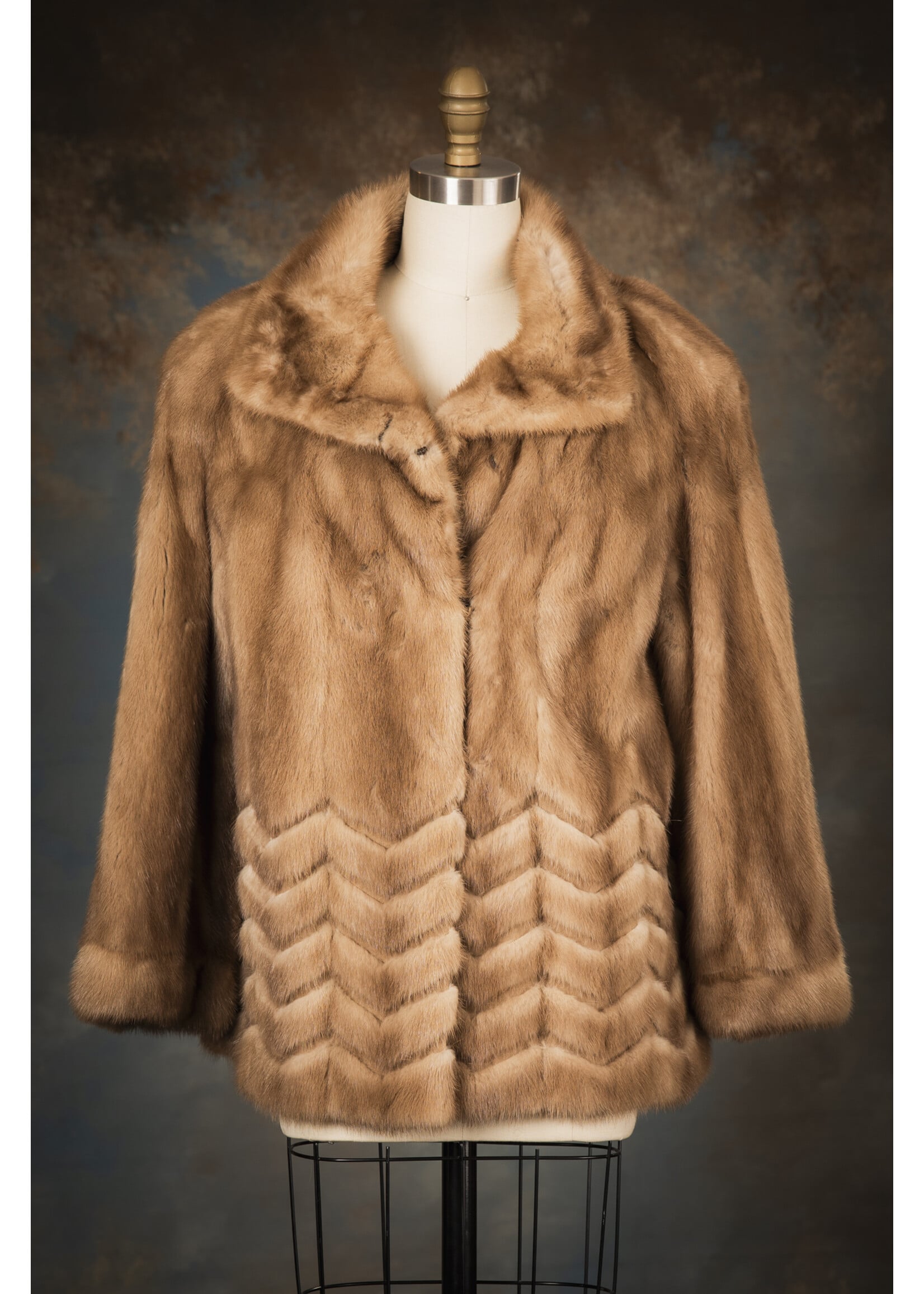 PASTEL MINK JACKET W. CHEVRON HEM