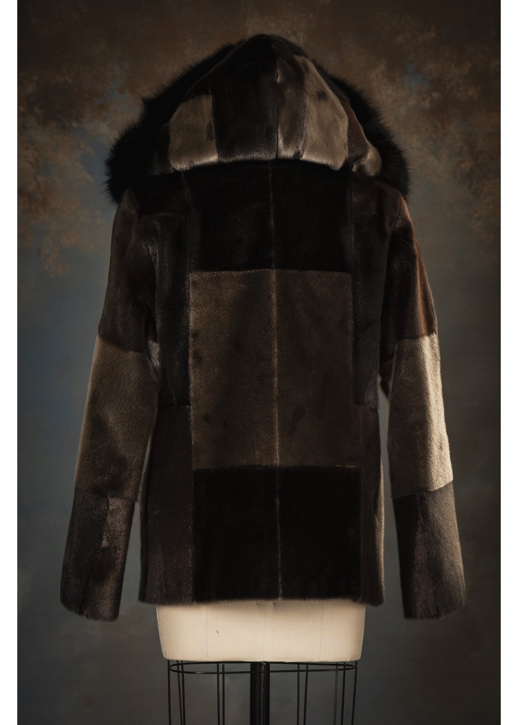 CHECKED SEAL PARKA