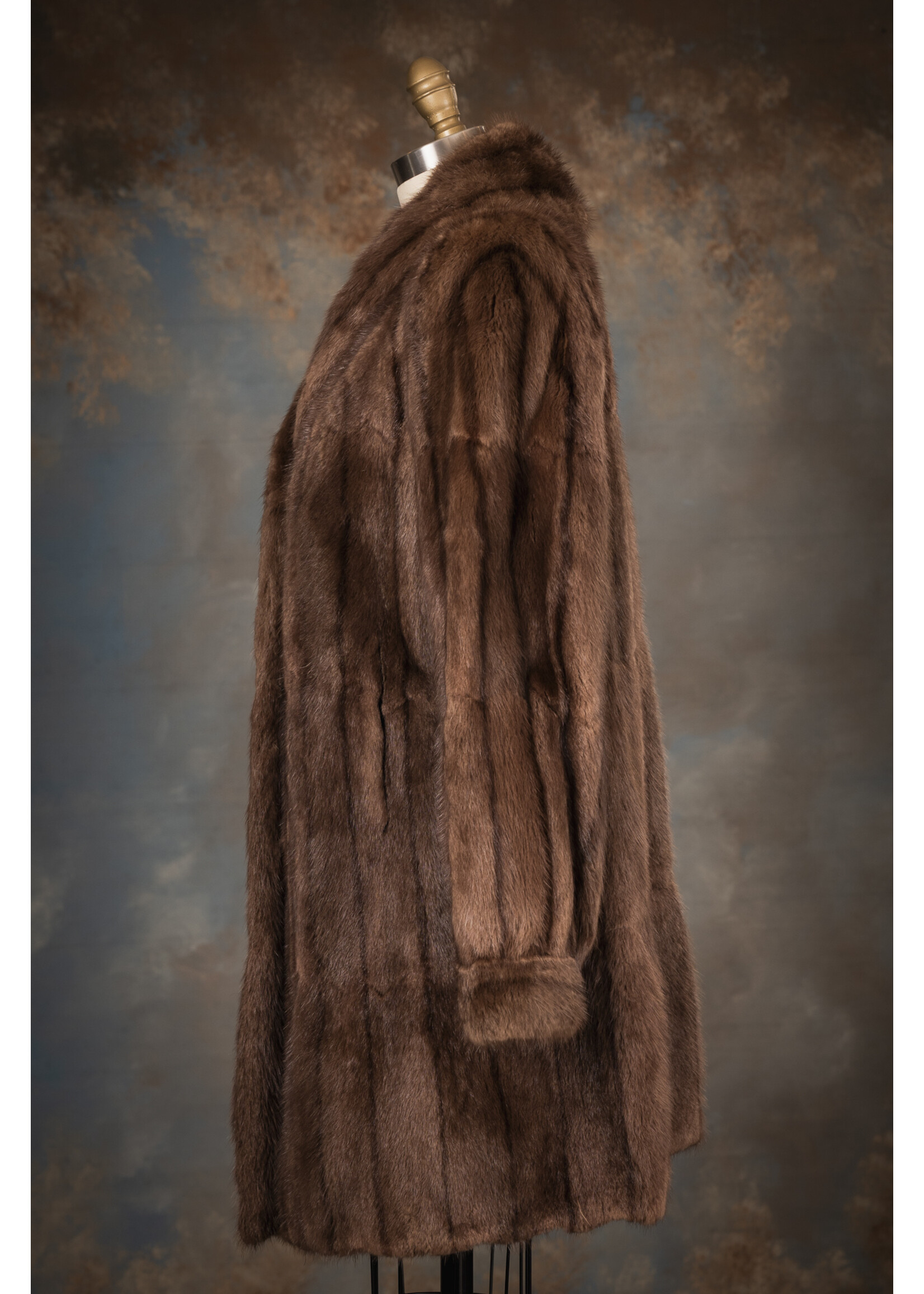 MINK-DYED MUSKRAT COAT 8