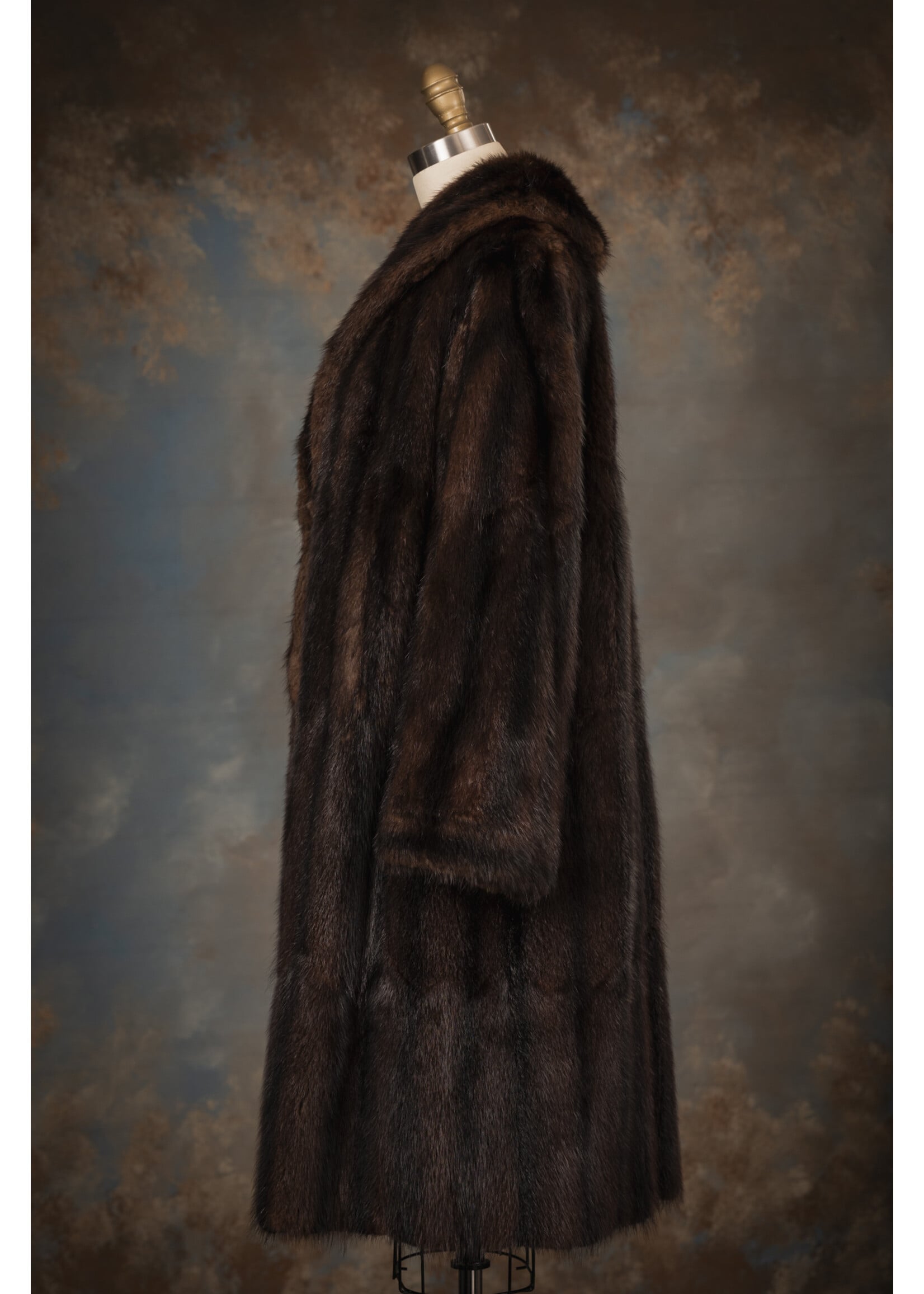 MINK-DYED MUSKRAT COAT 12