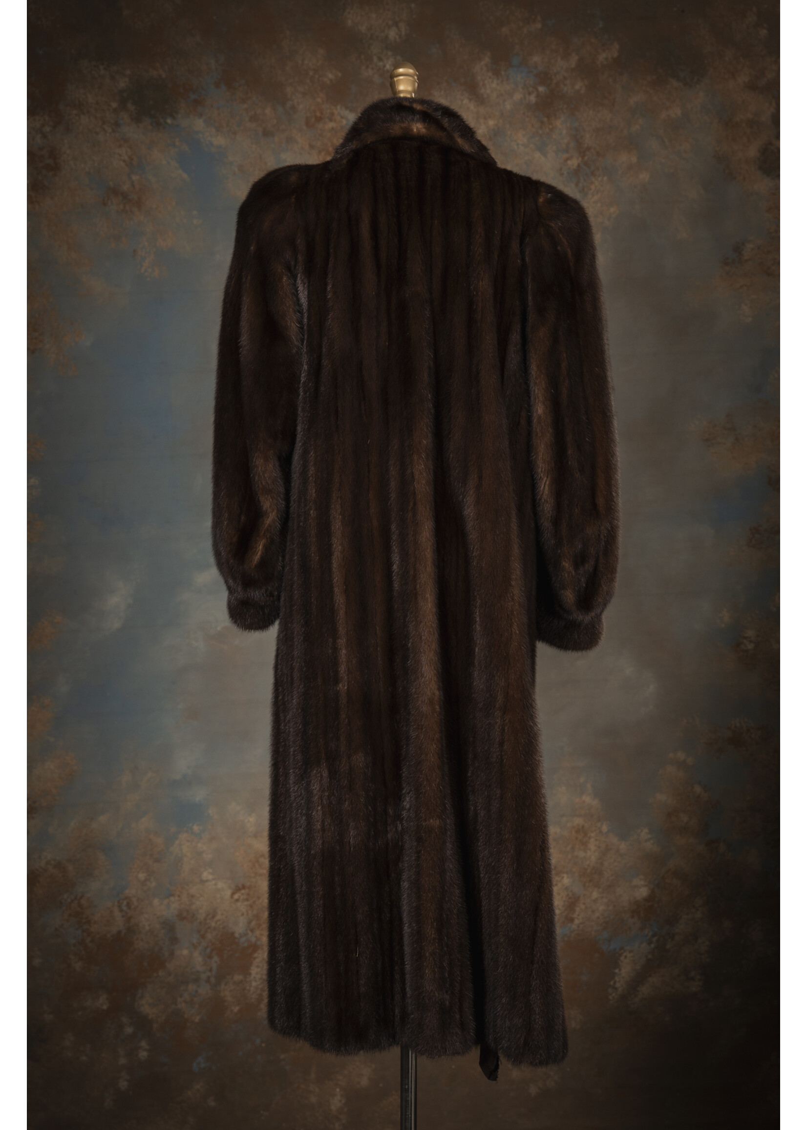 MAHOGANY MINK COAT 8-10