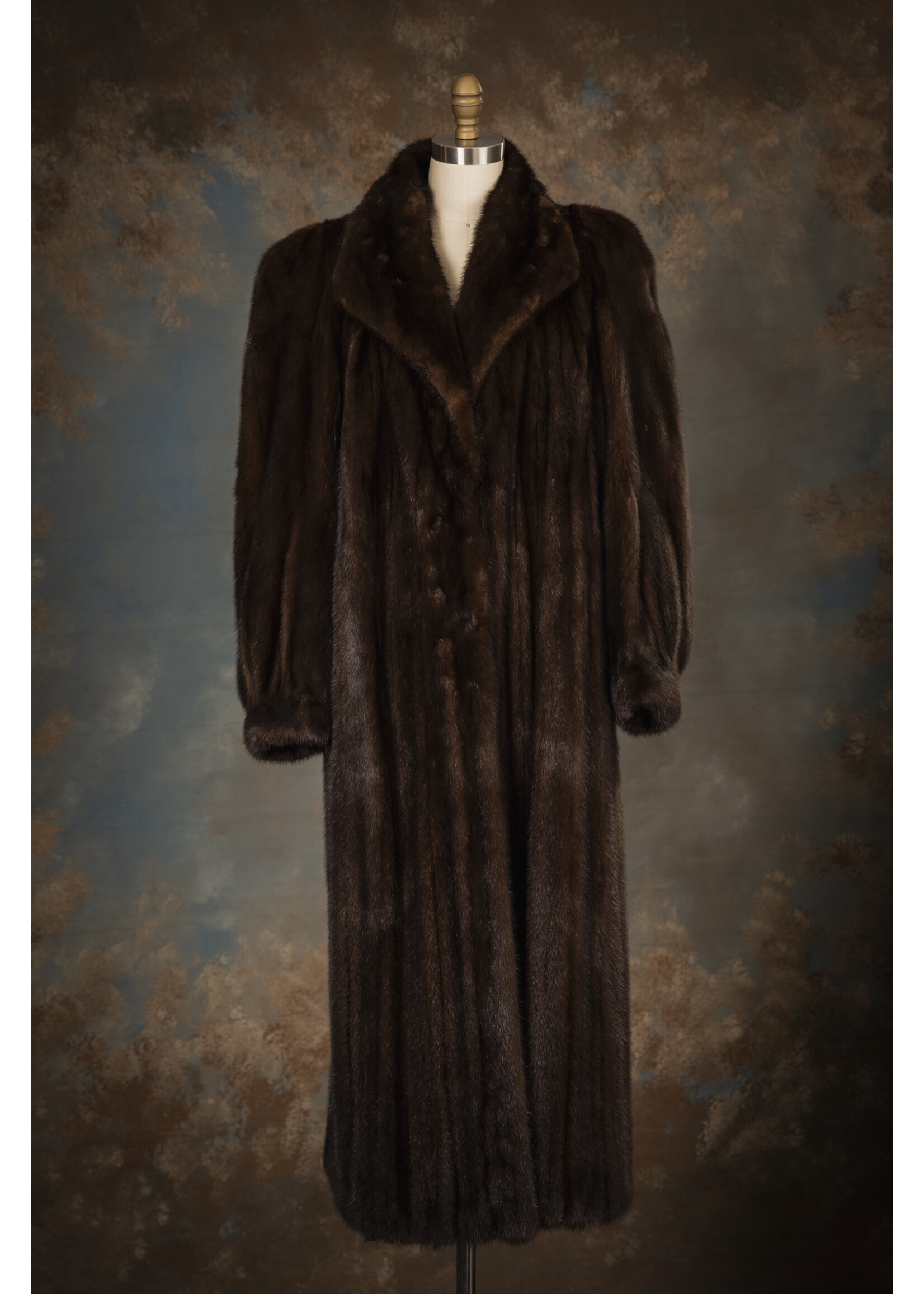 MAHOGANY MINK COAT 8-10