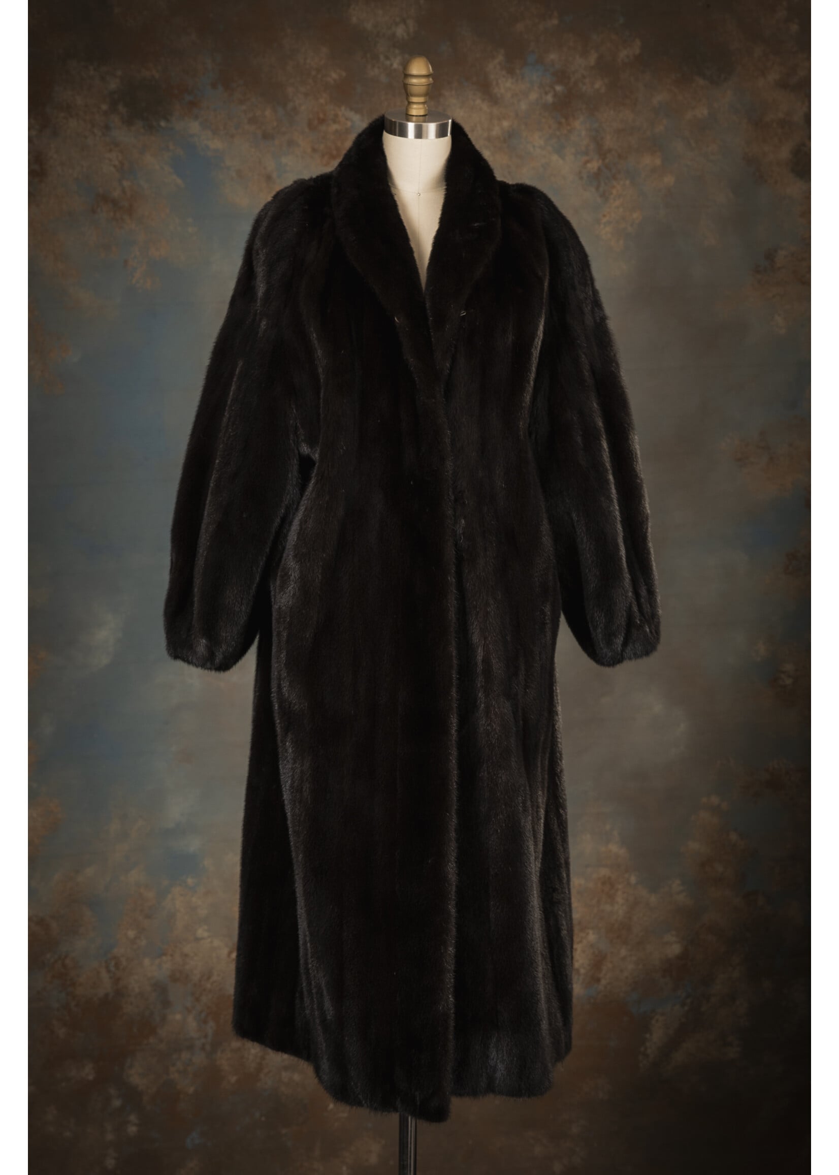 DARK RANCH MINK COAT 12-14